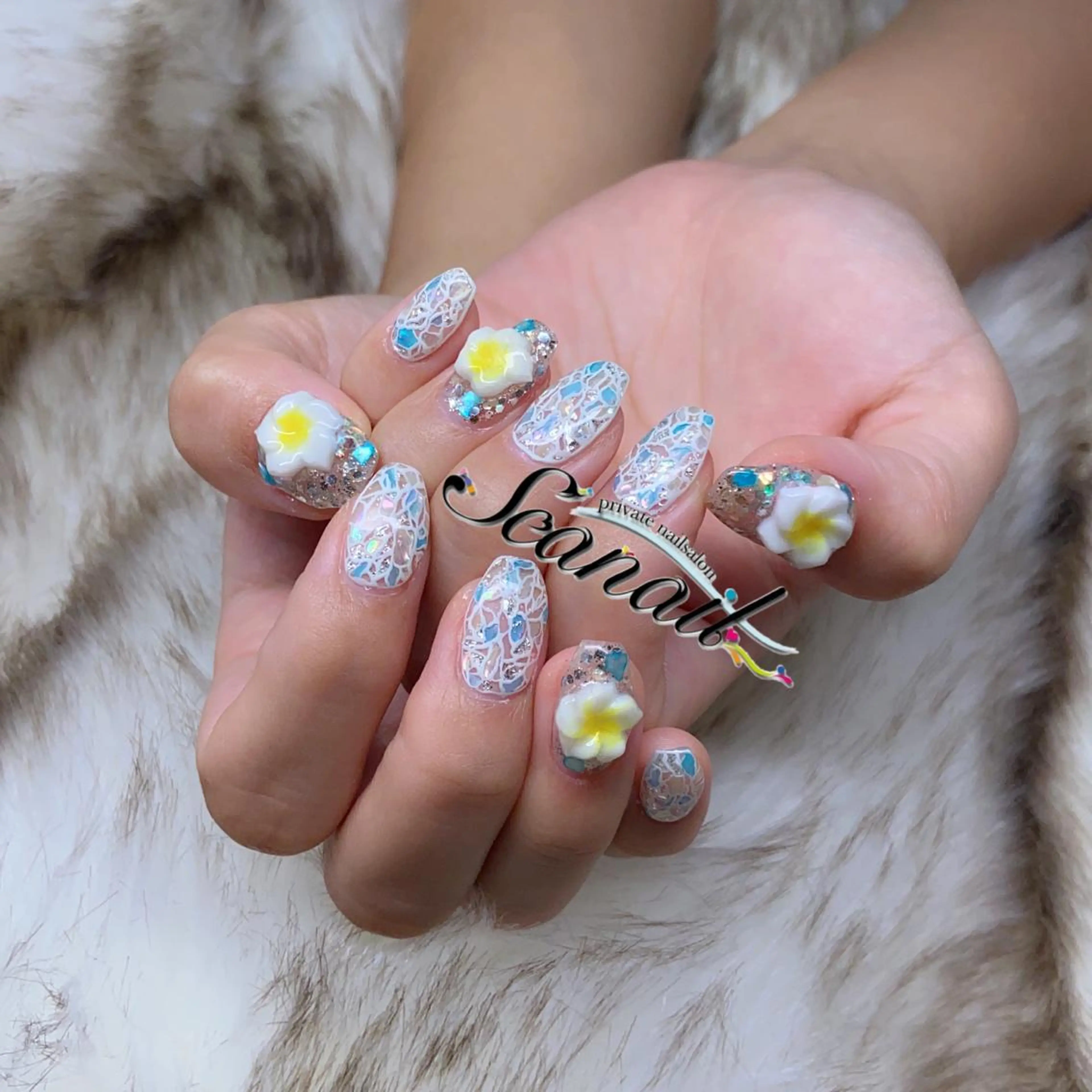 ネイル アートネイル ブルー フットネイル ジェルネイル 持ち込み 小尾 栞のネイルデザイン