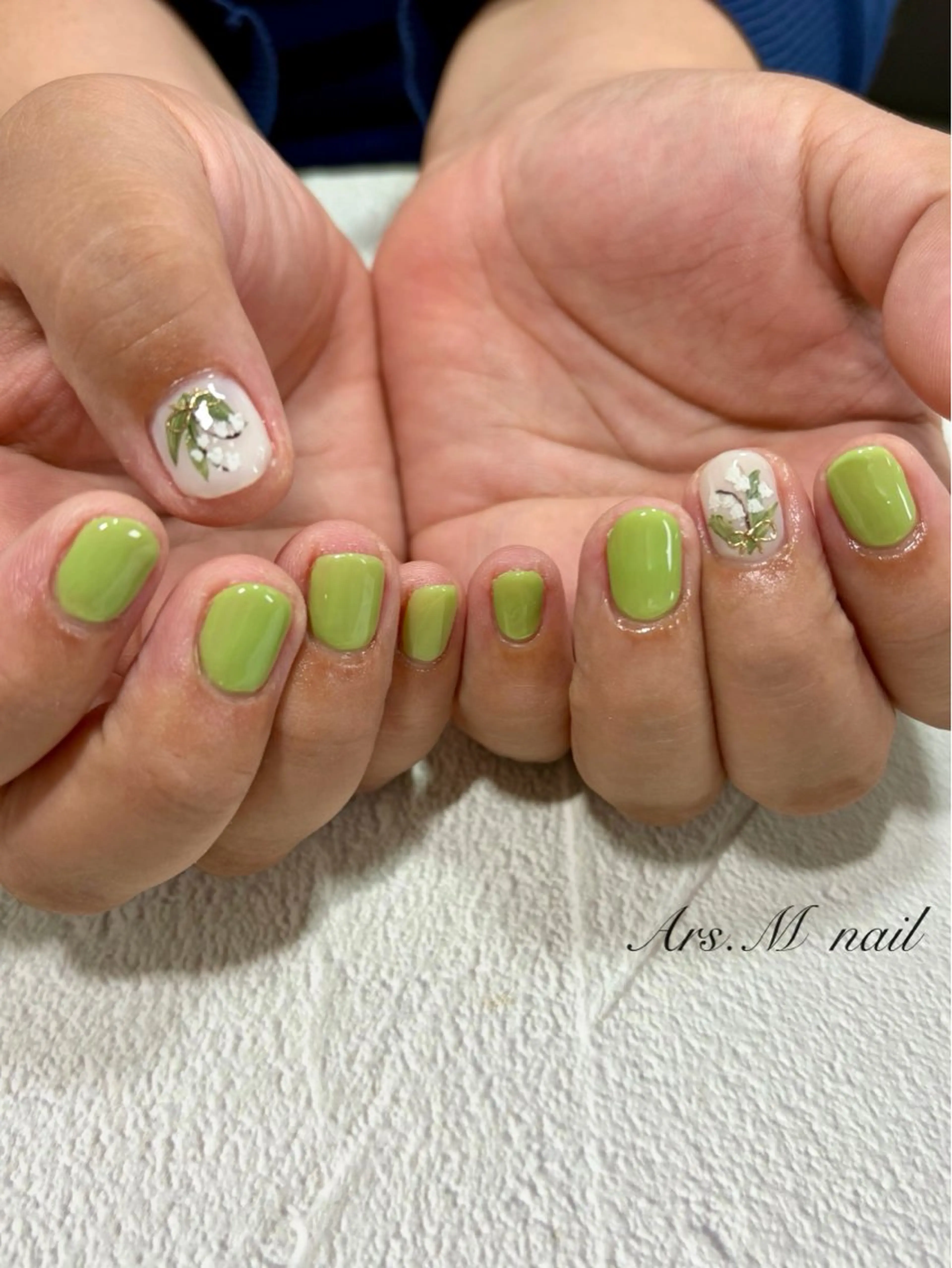 ネイル フラワーネイル グリーン ハンドネイル Ars.M nailのネイルデザイン