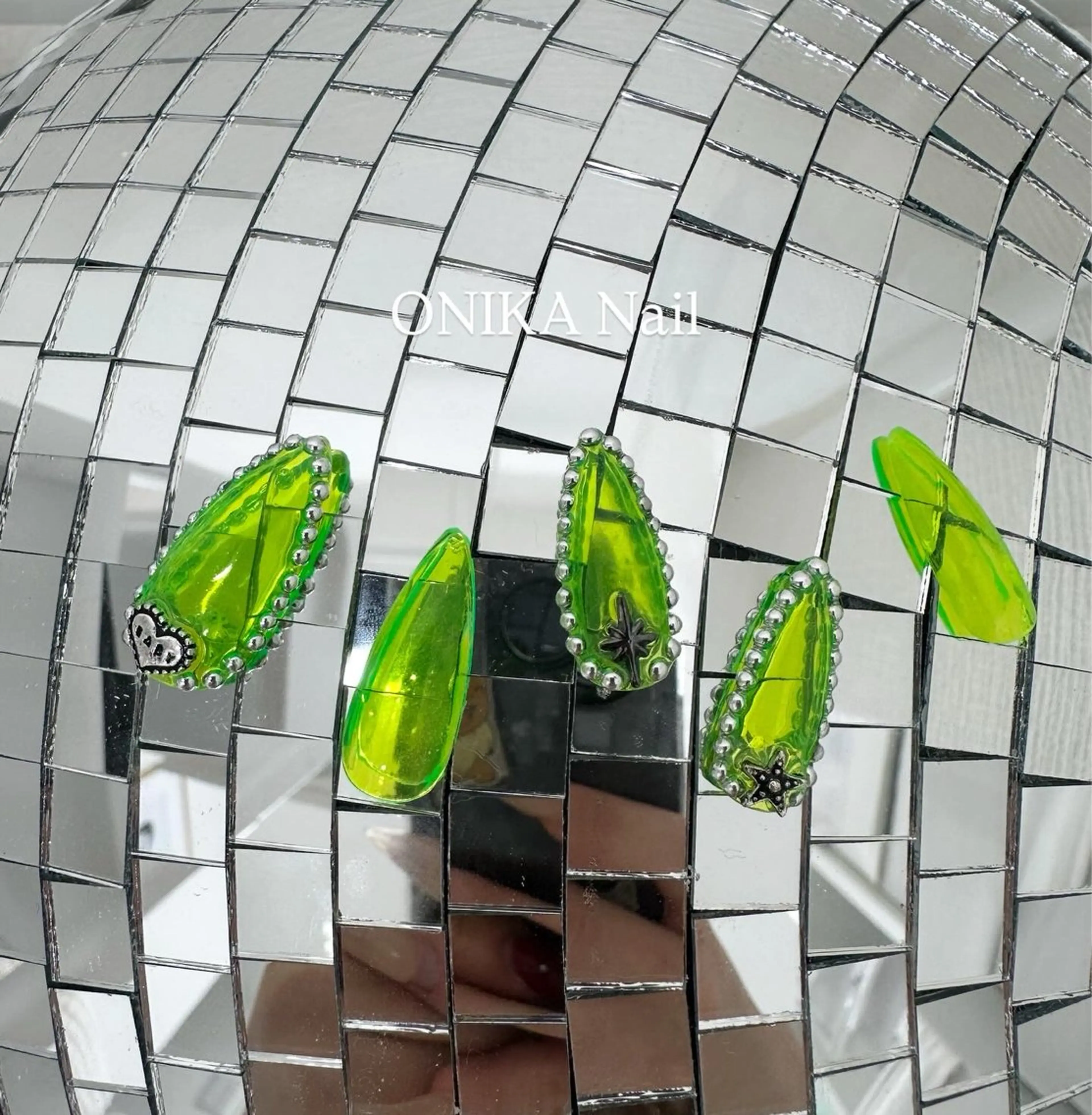 Momoka 🦋のネイルデザイン