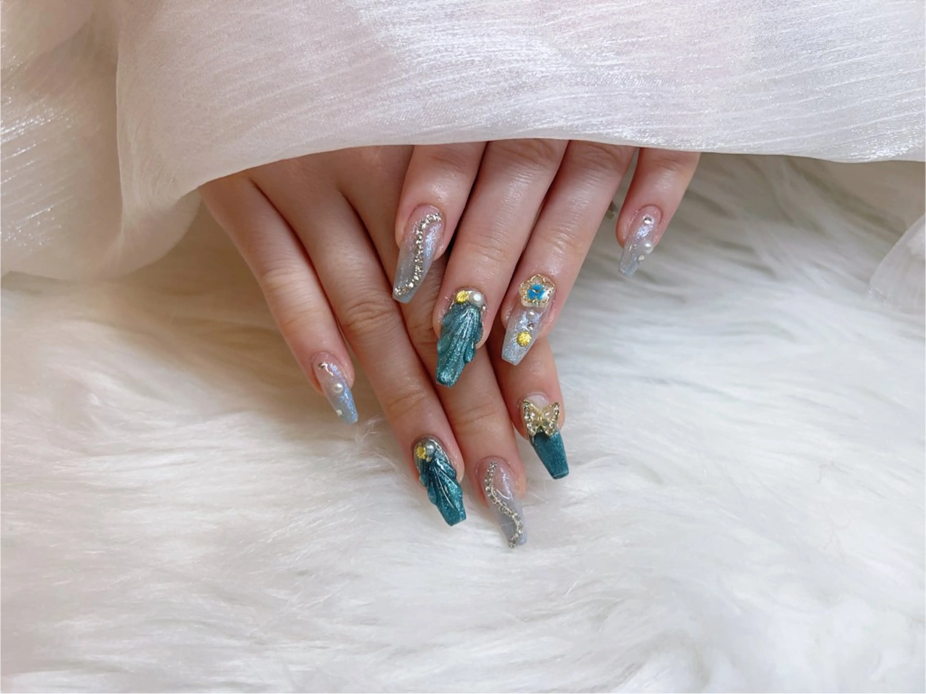 ネイル ハンドネイル U.NI  nail .のネイルデザイン