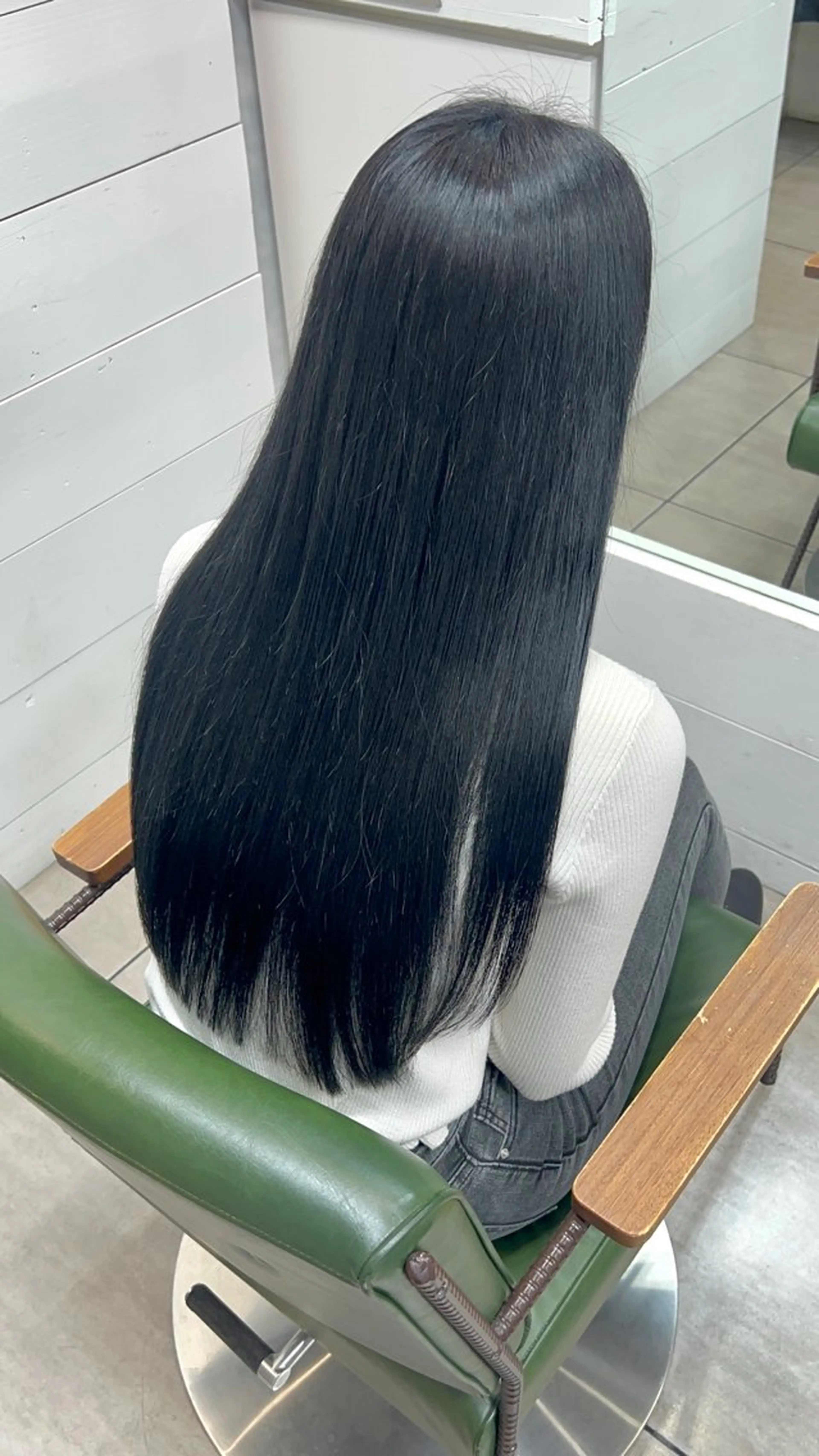 ロング カラー ヘアアレンジ 黒髪 ブルーカラー ブルーブラック インナー×縮毛矯正 ピンクカラー澤井里菜のヘアスタイル