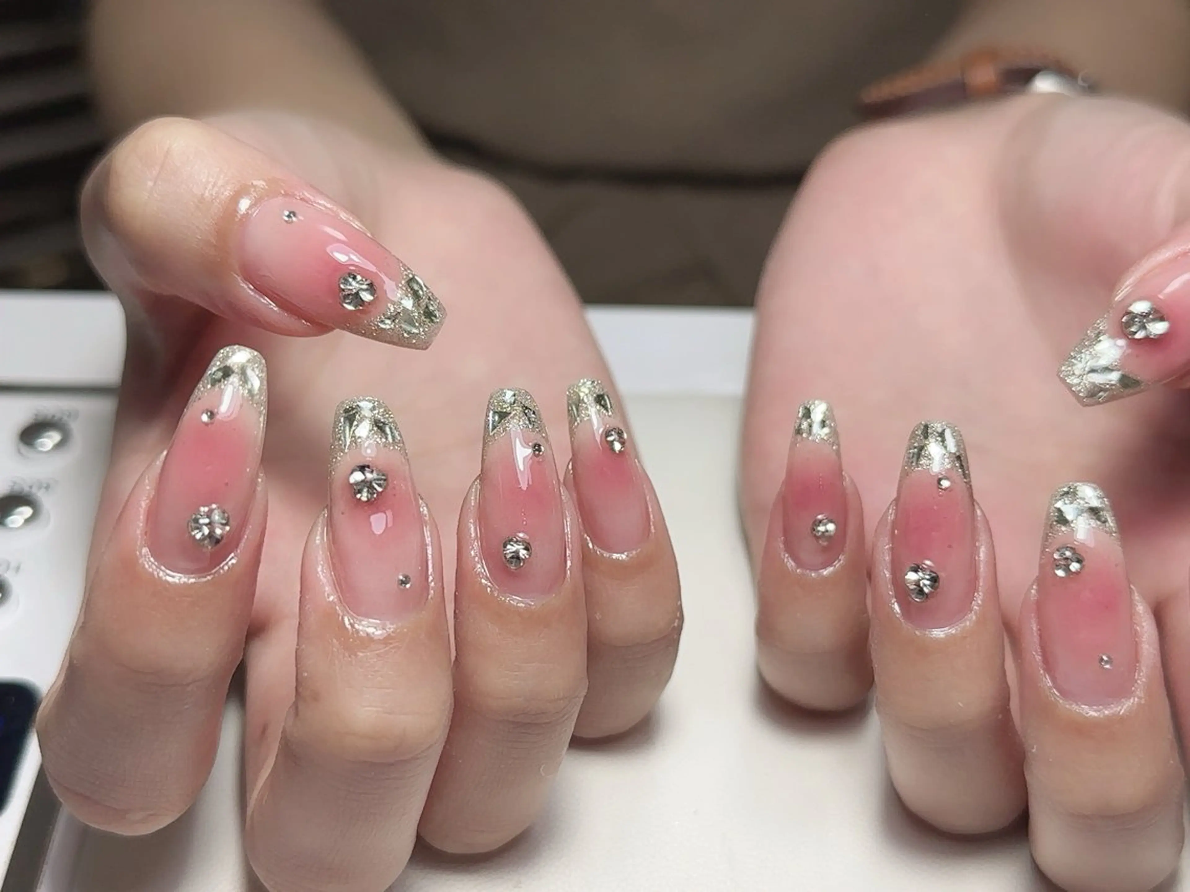 ネイル ハンドネイル NAIL CIRCLESのネイルデザイン