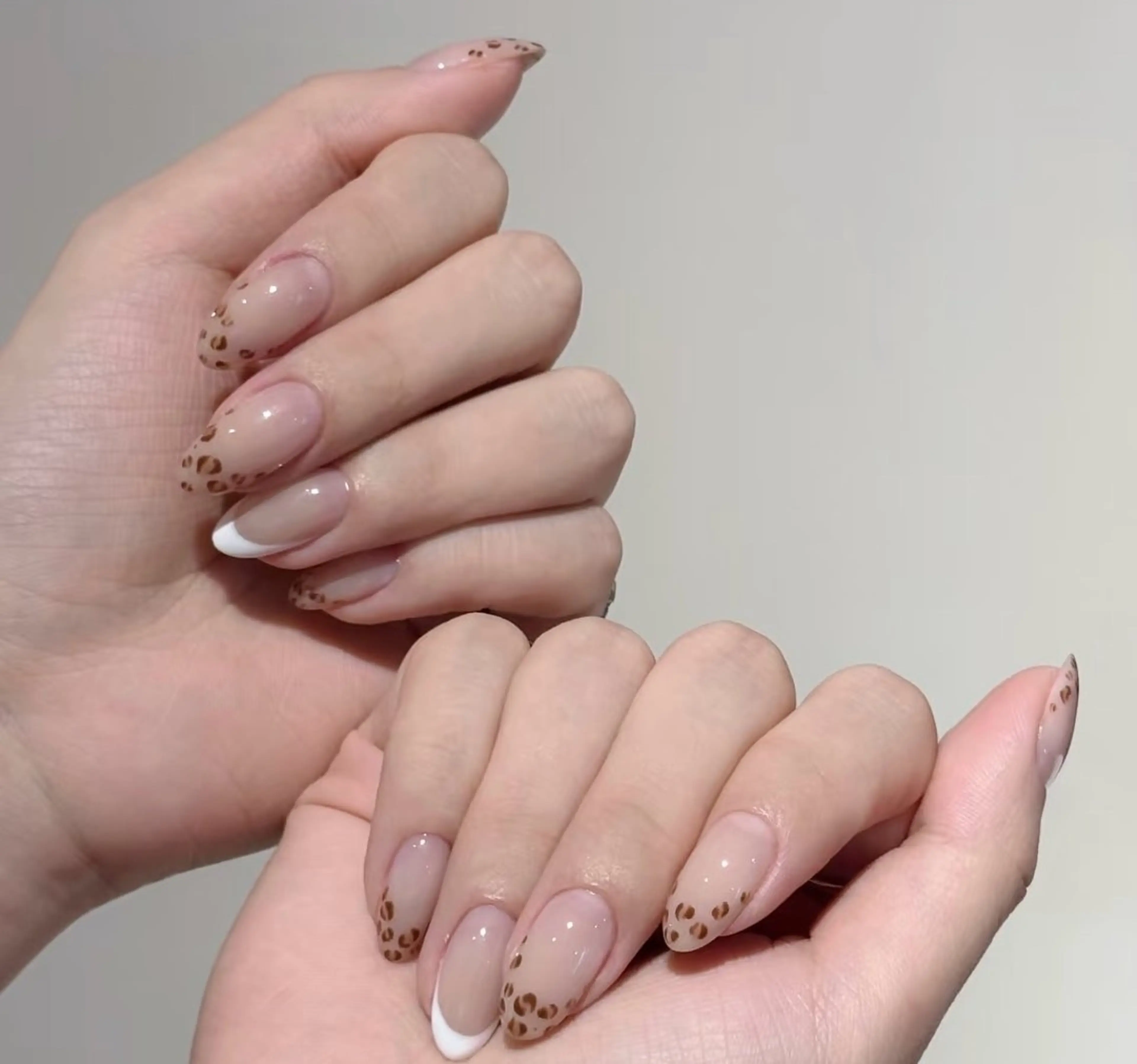 ネイル 高木 維麗絲のネイルデザイン