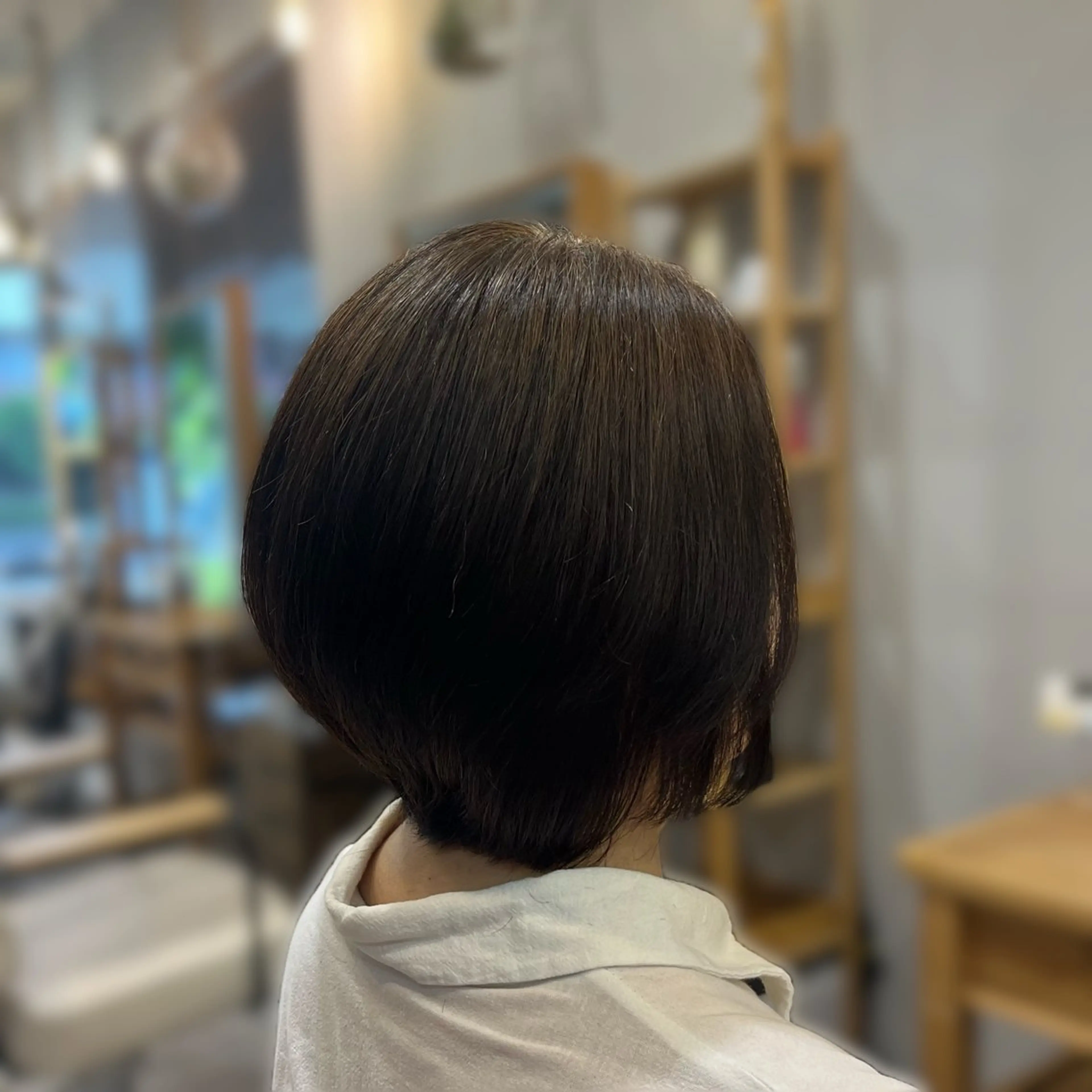 ショート カット 🌸 飯野 舞桜のヘアスタイル