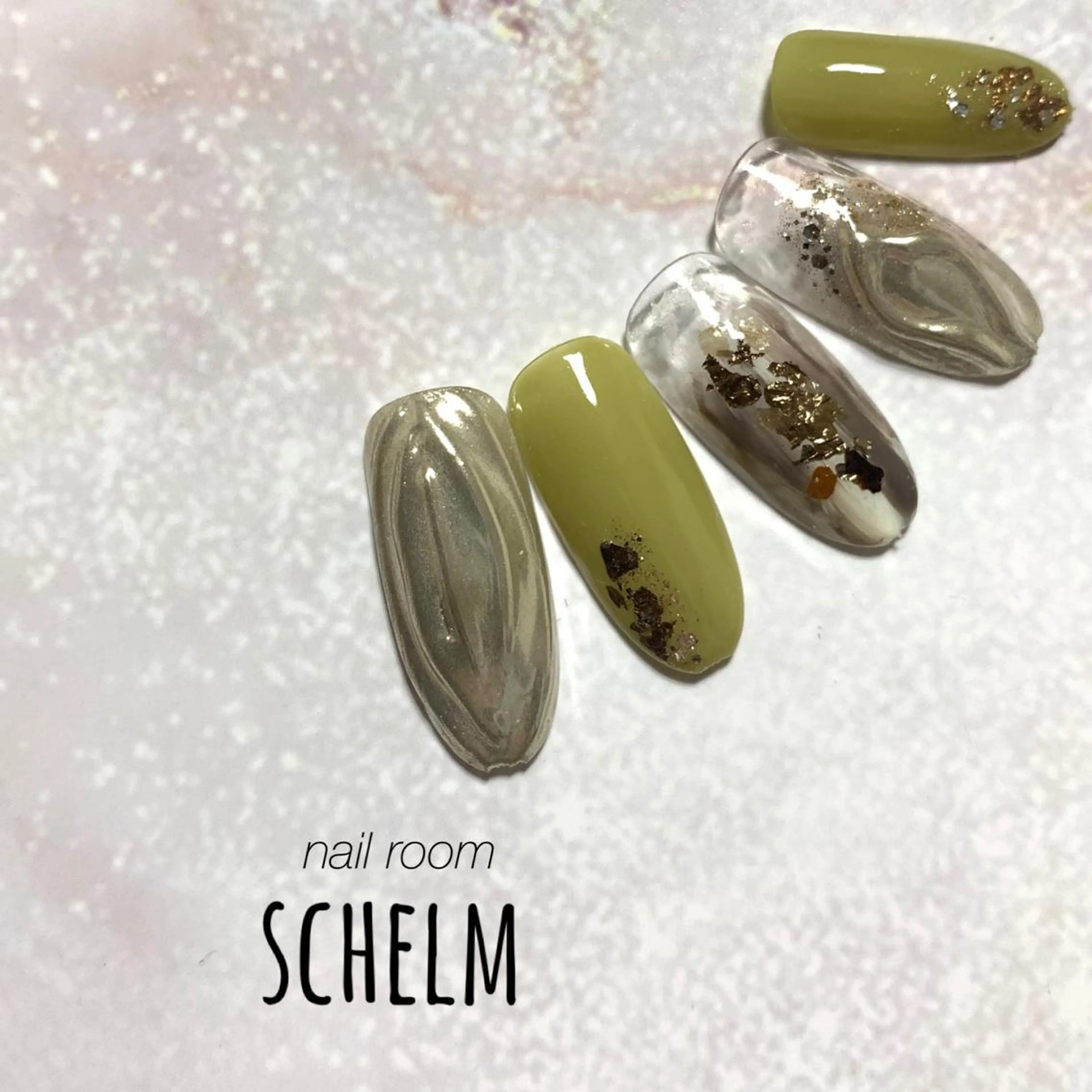 ネイル ハンドネイル nail room シュレムのネイルデザイン