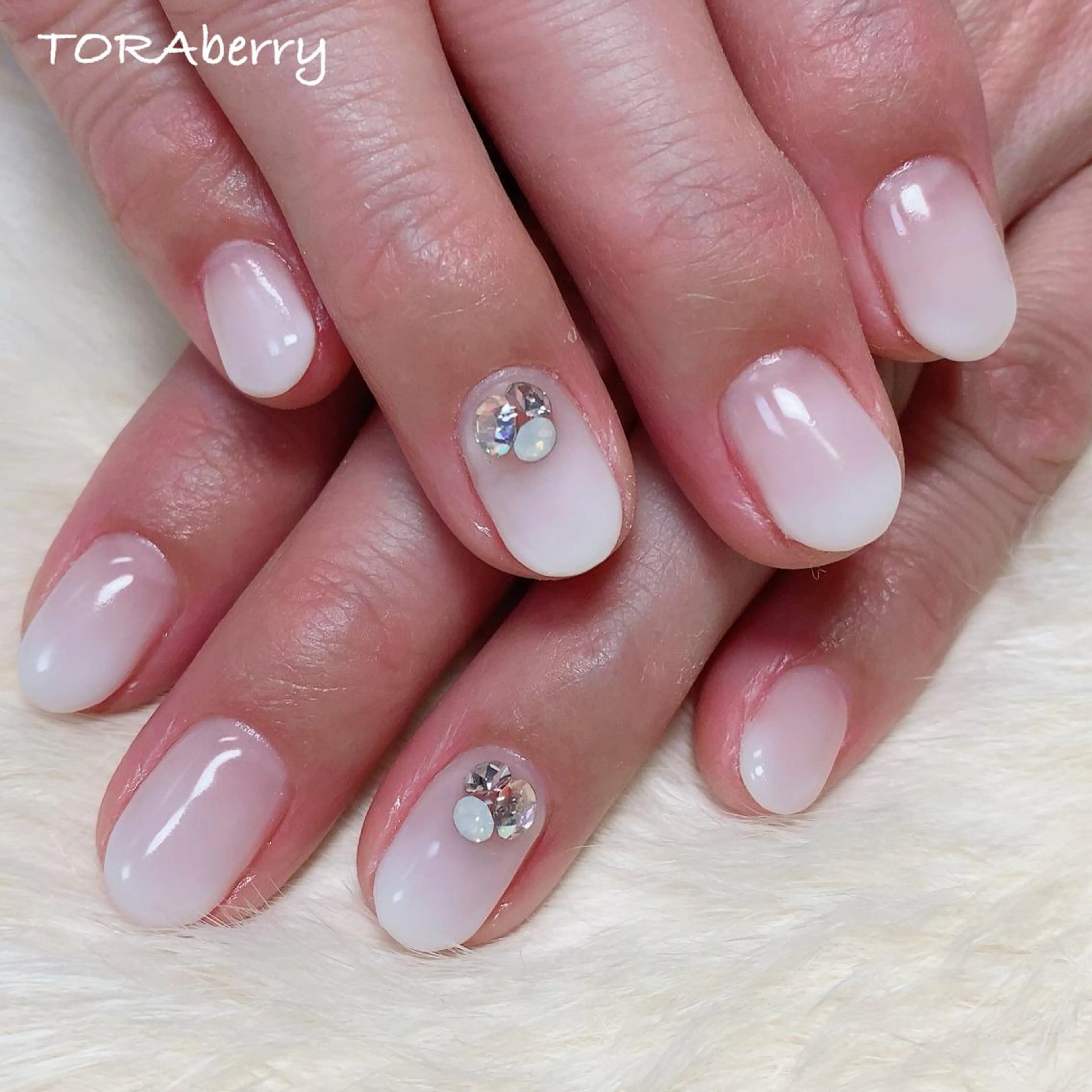 ネイル ネイリスト なつみのネイルデザイン