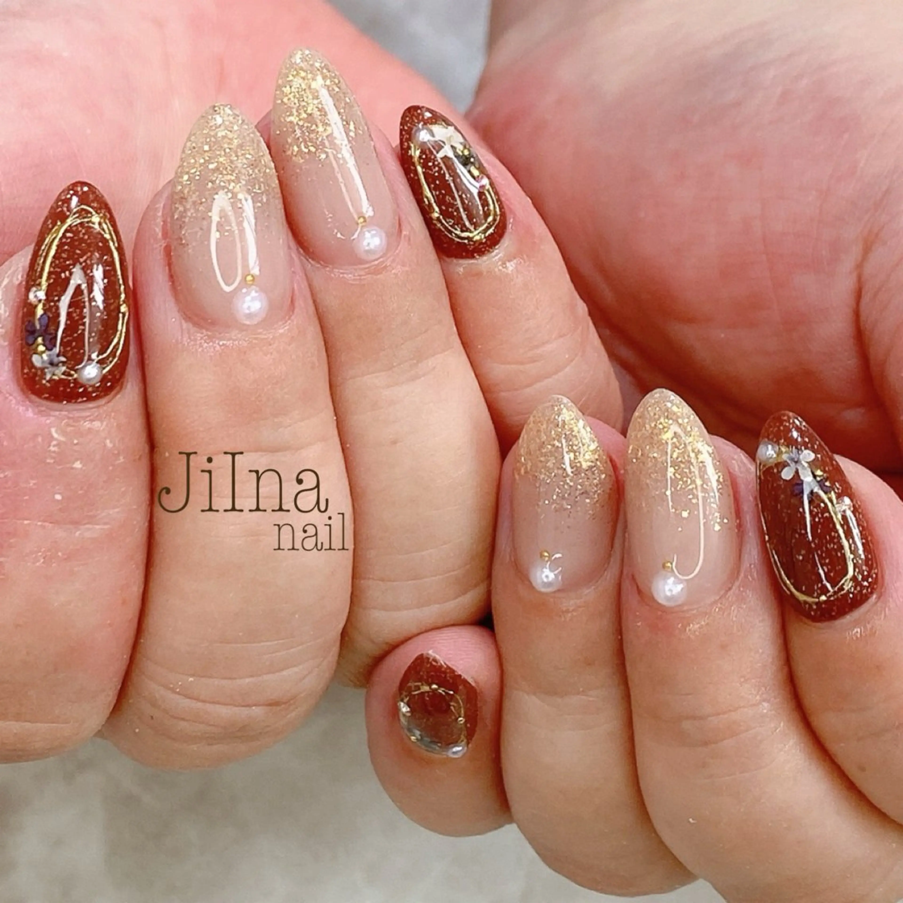 ネイル JiIna nailのネイルデザイン