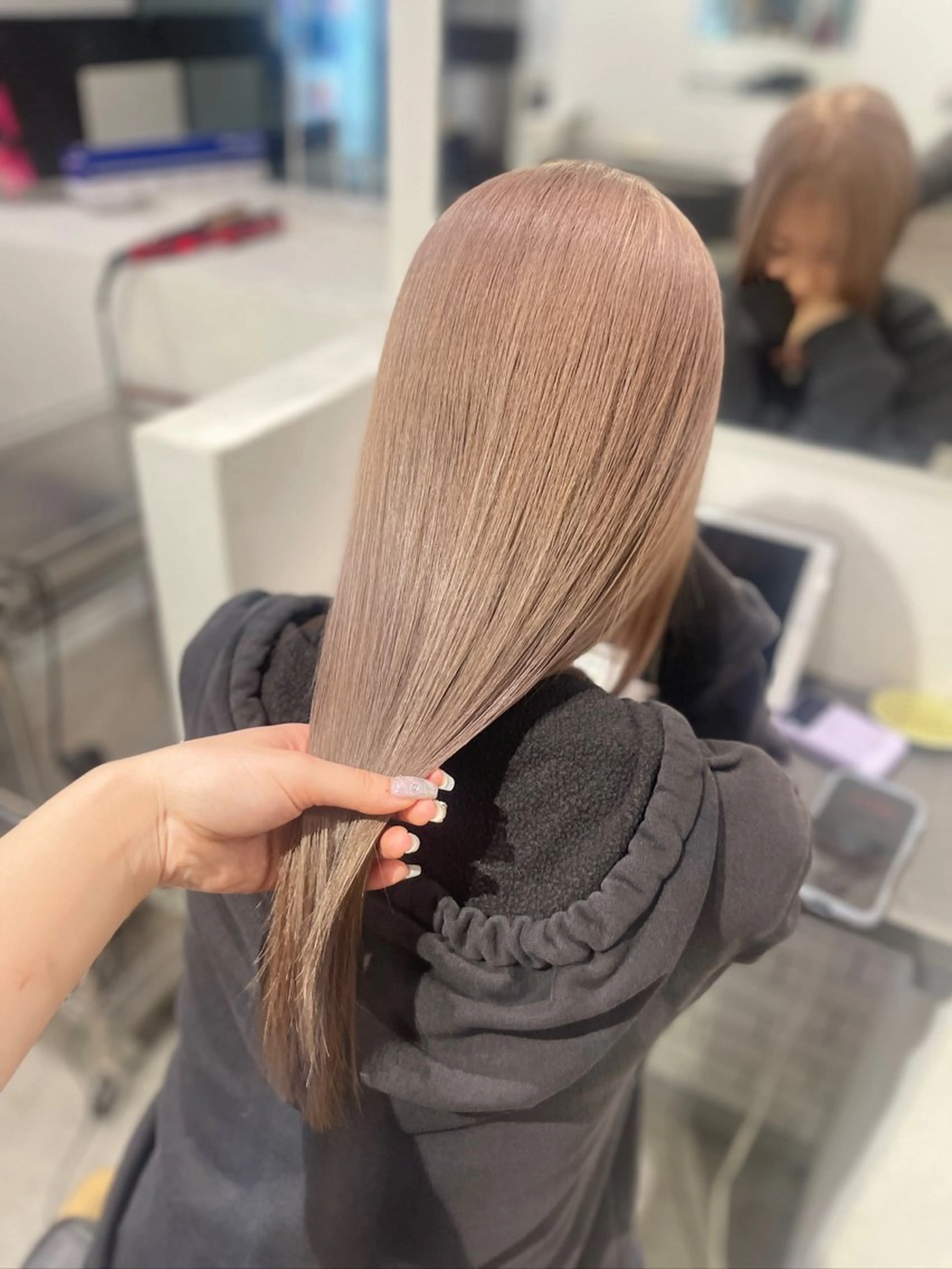 セミロング ヘアカラー Kala heir おとはのヘアスタイル