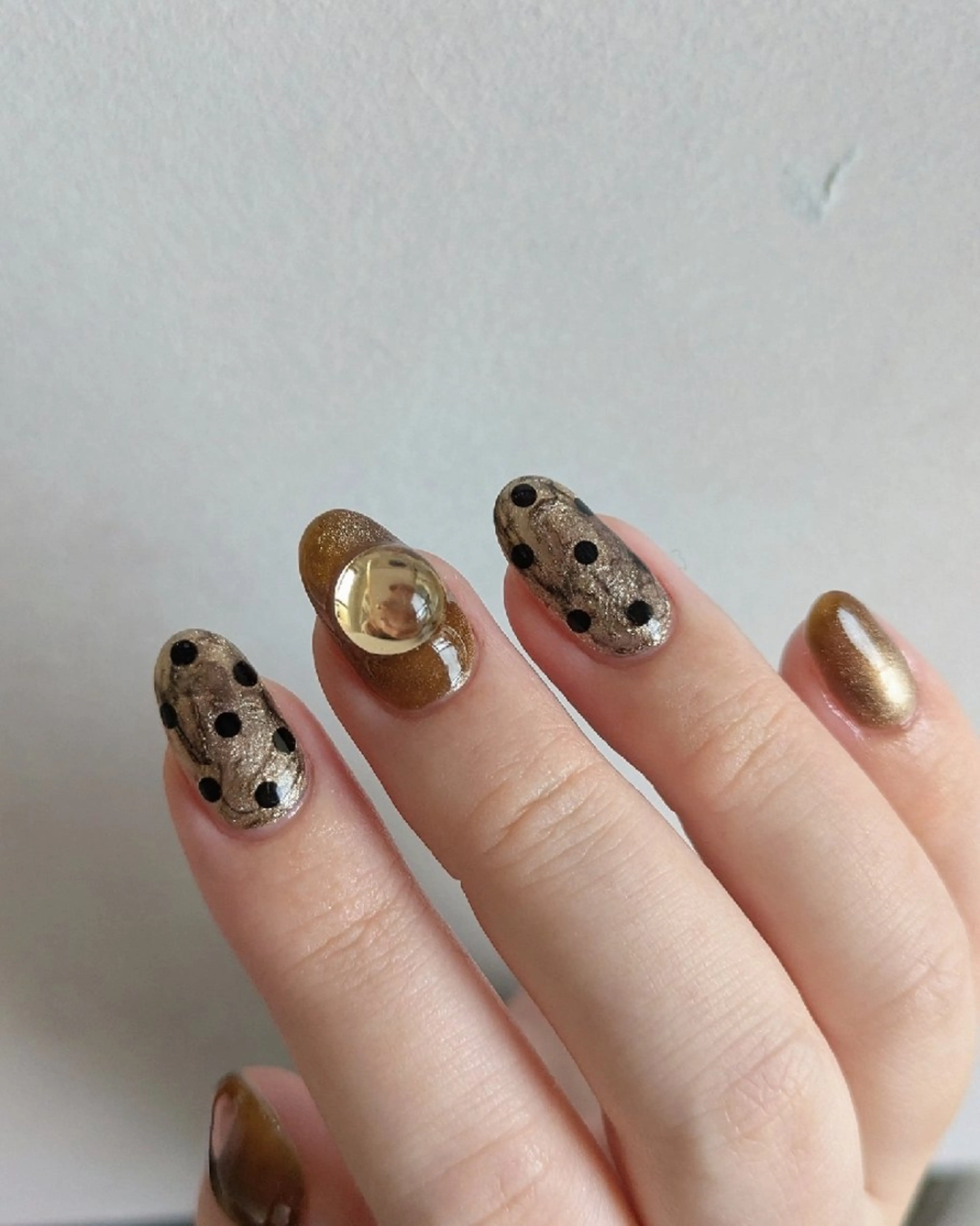 ネイル ハンドネイル フットネイル jolie  ISIHARAのネイルデザイン