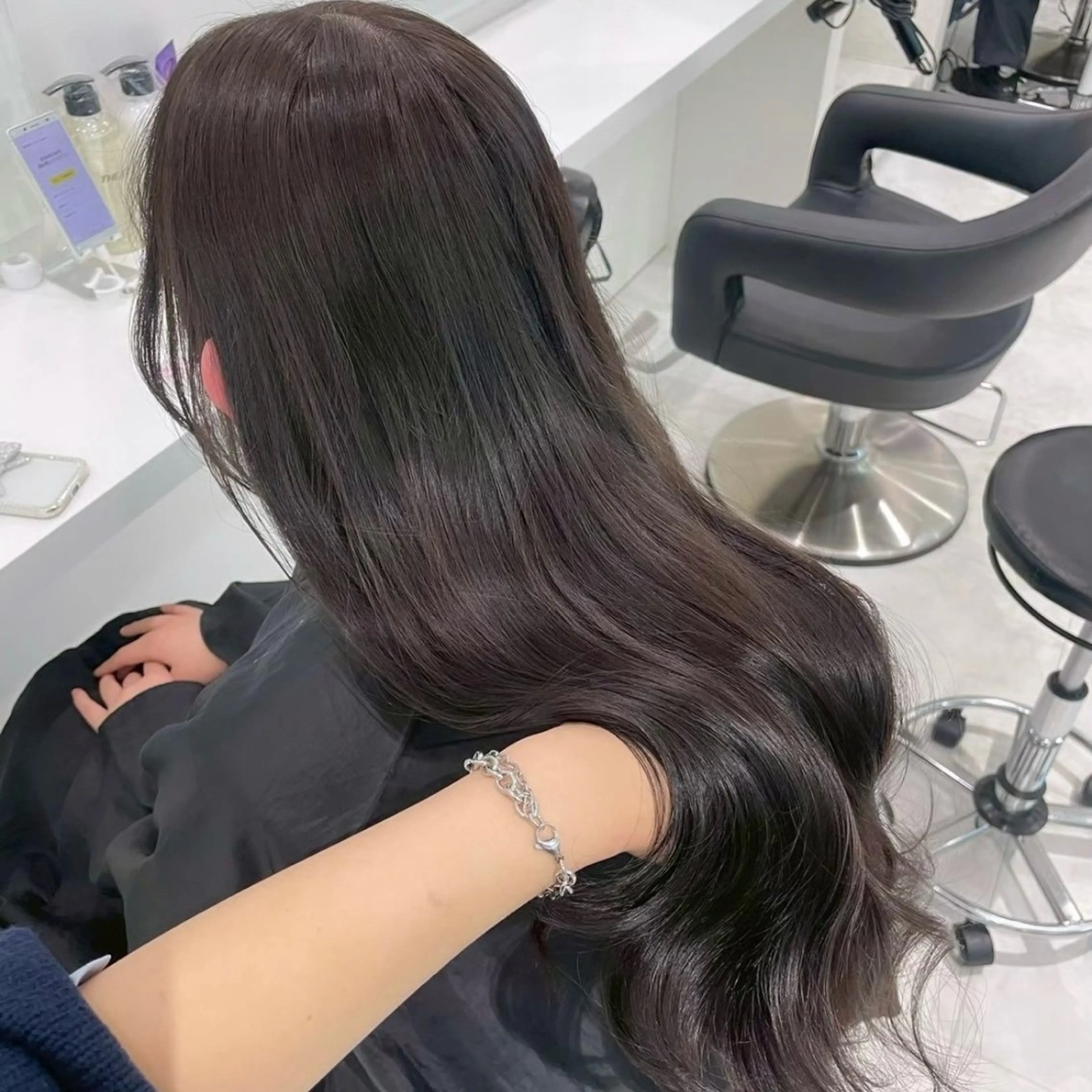 カラー ヘアカラー トリートメント 🤍ブリーチなし ブラウンhimi🤍のヘアスタイル