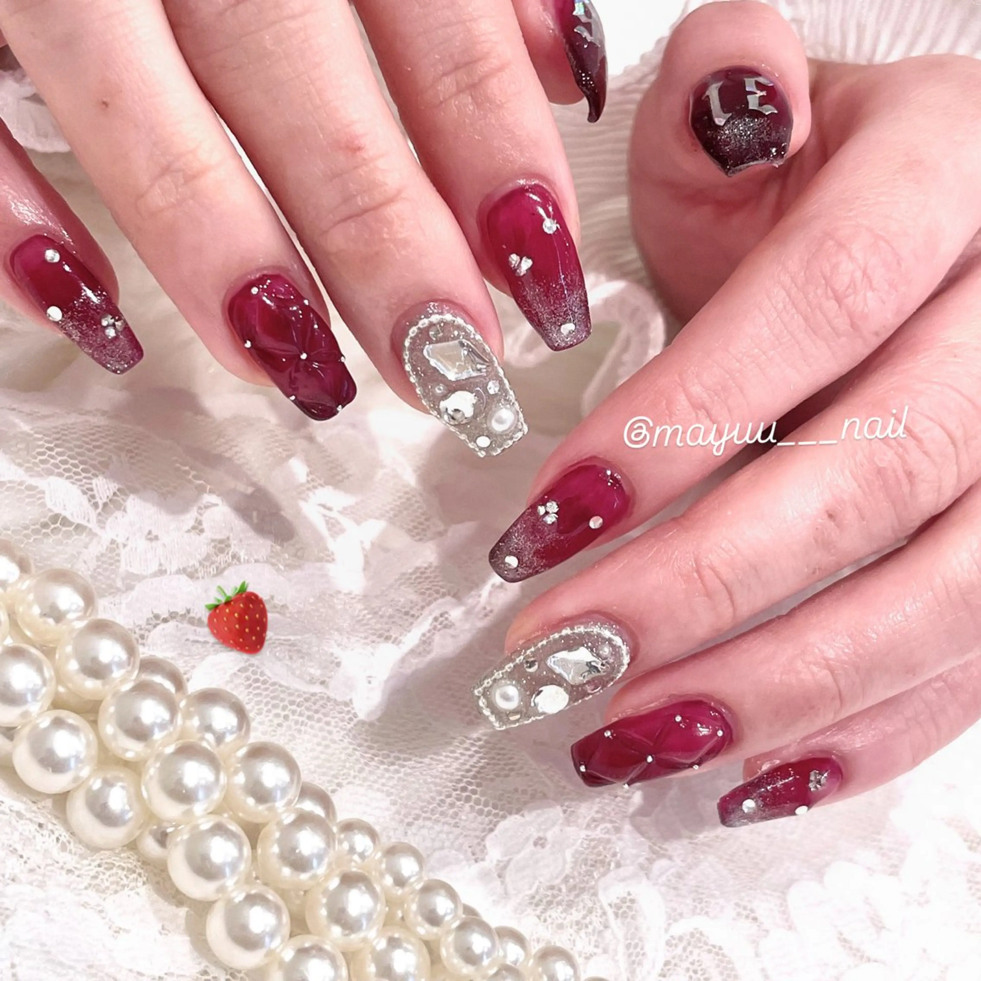 ネイル 🎀 Mayu 🎀痛ネイルのネイルデザイン