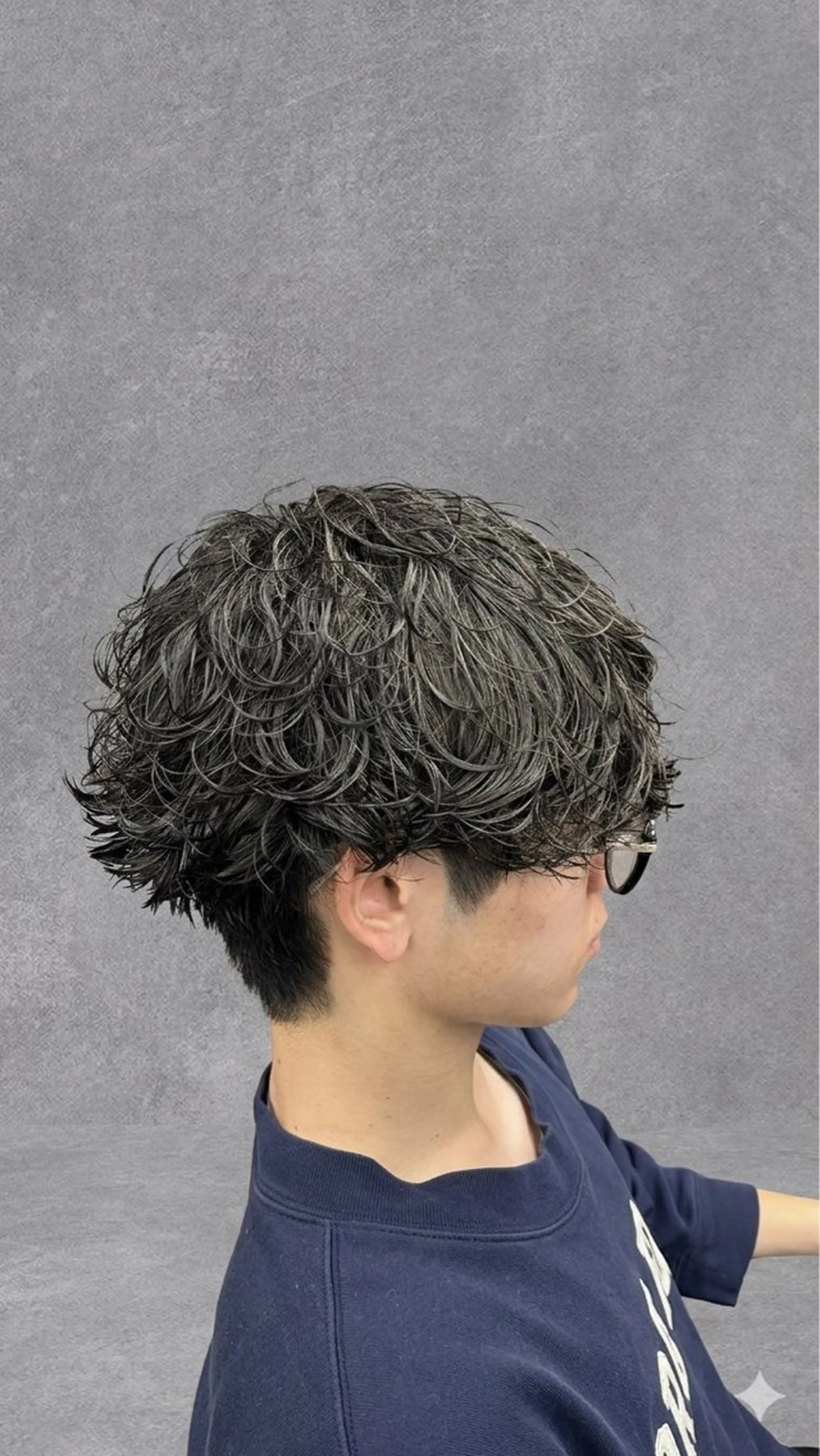 パーマ メンズ メンズパーマ 波巻きパーマ カット パーマ ヘッドスパ 【毎朝セット3分】 メンズパーマ　真人のヘアスタイル