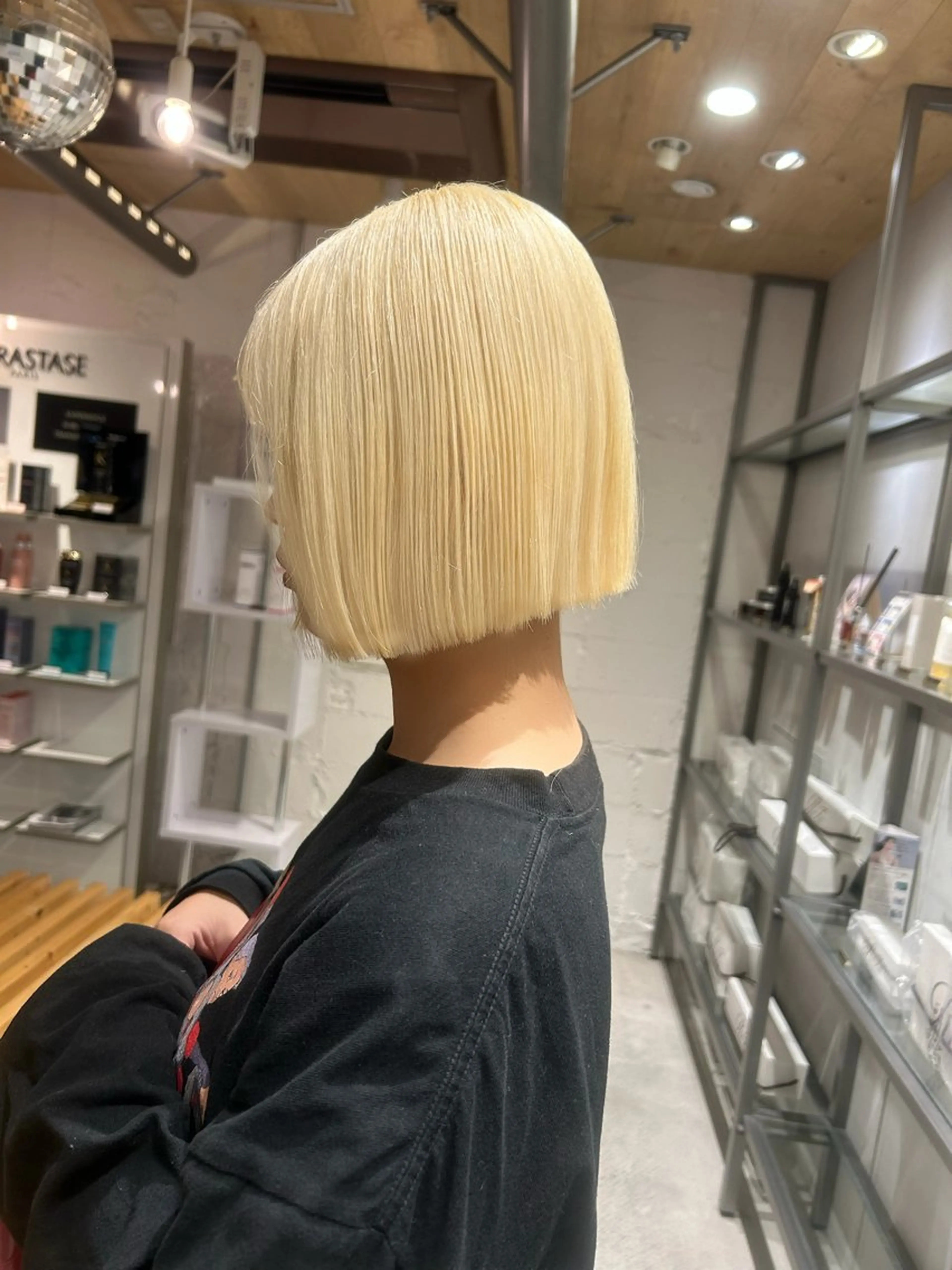 ミディアム ヘアカラー トリートメント ハイトーン/ブリーチ 🧁soraのヘアスタイル