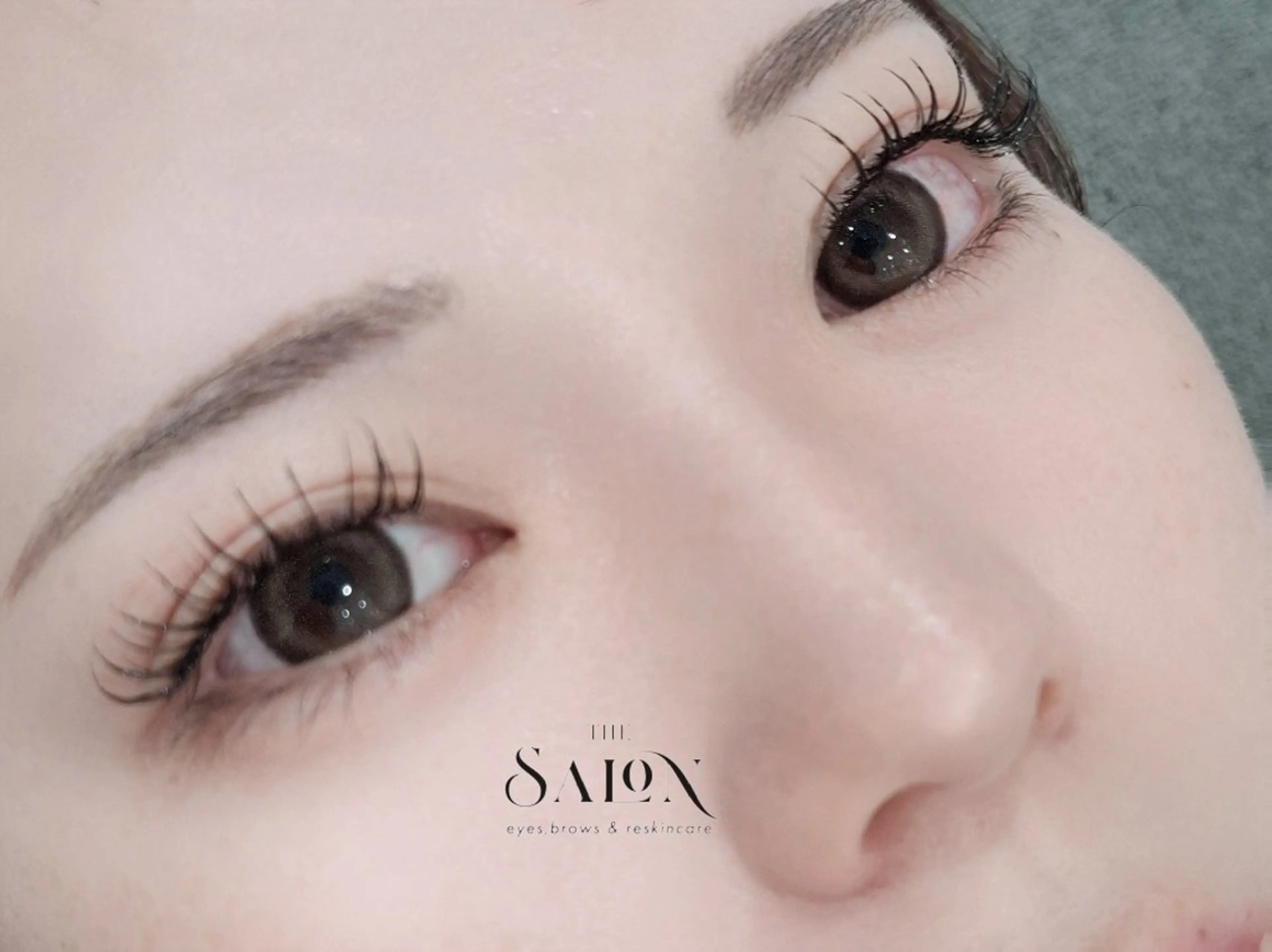 初回オフ無料❣️モチ◎ LEDフラットラッシュ120本の写真