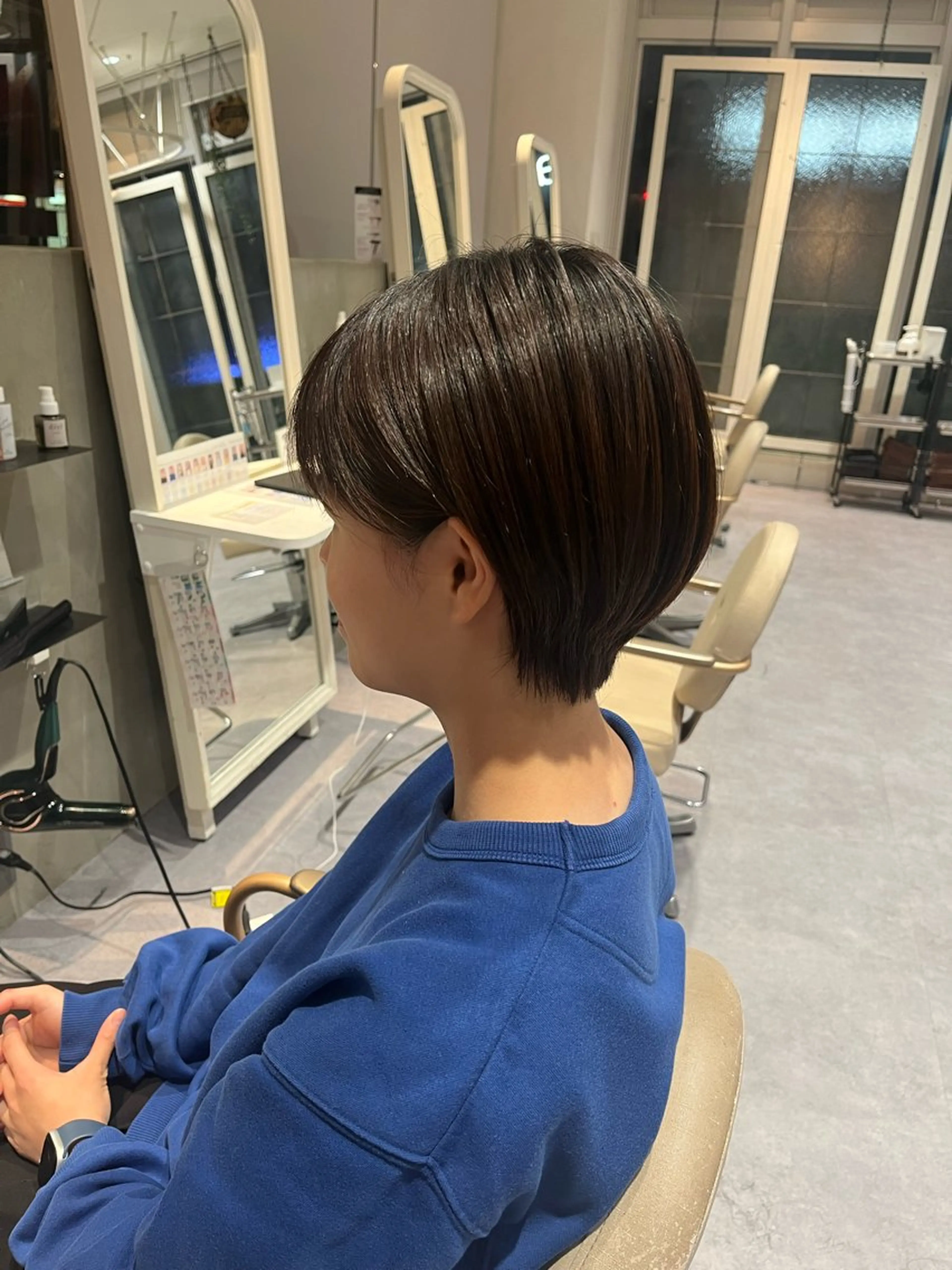 ショート 飯田 愛結のヘアスタイル