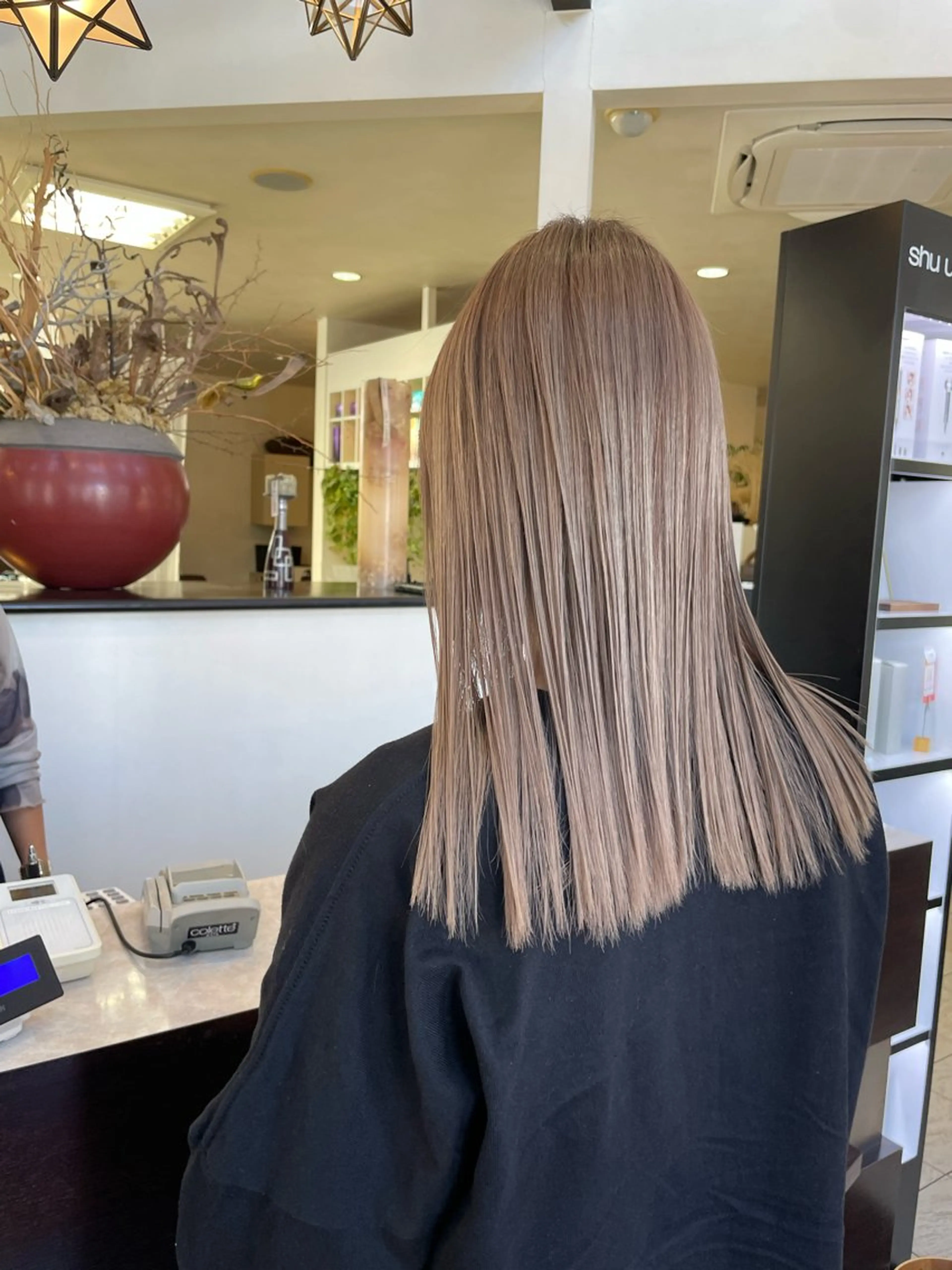 ミディアム カラー カット ヘアカラー コレットヘアー 田中アヤノのヘアスタイル