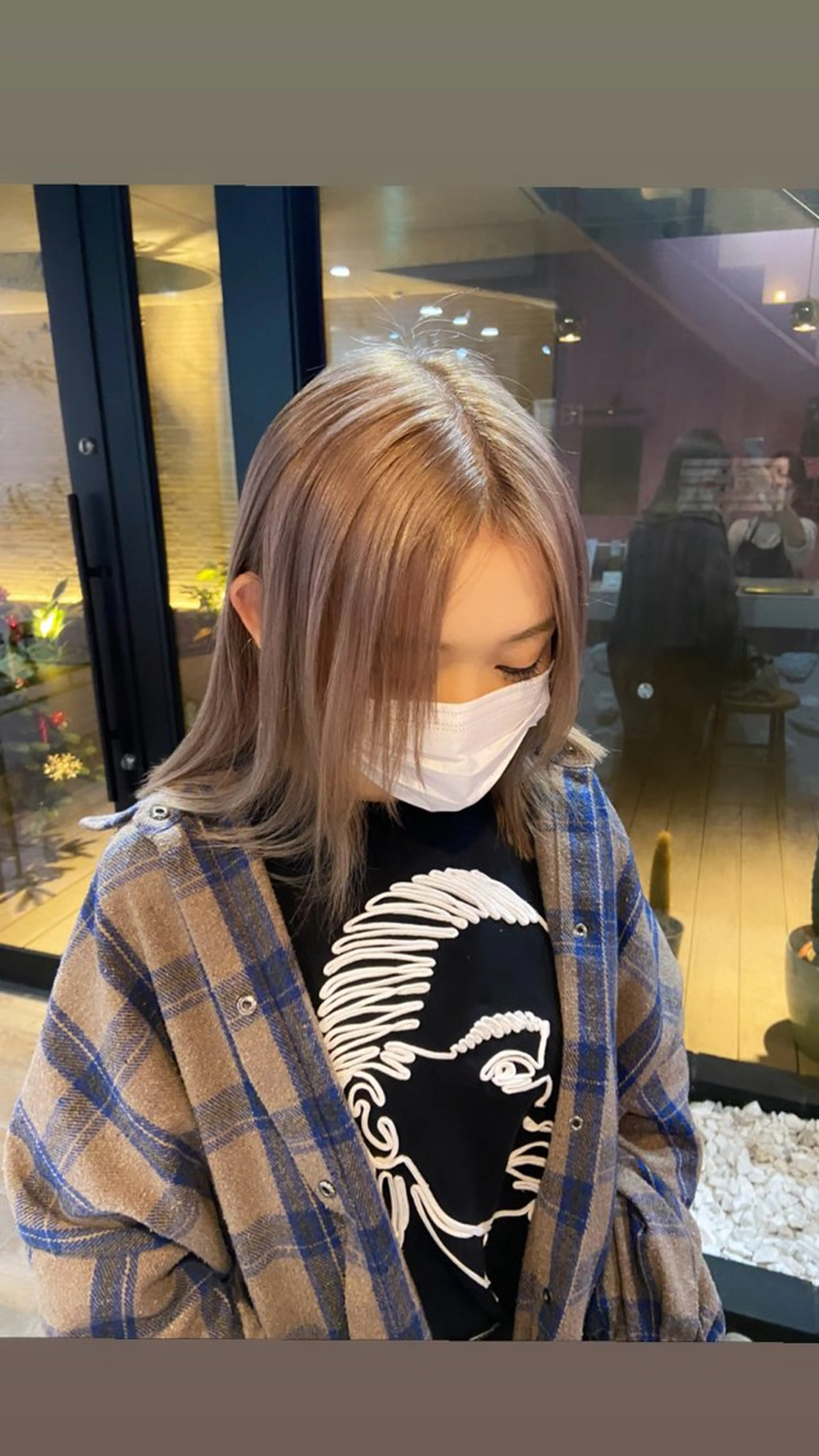 セミロング カラー 艶感透明感カラー🤍 hinaのヘアスタイル