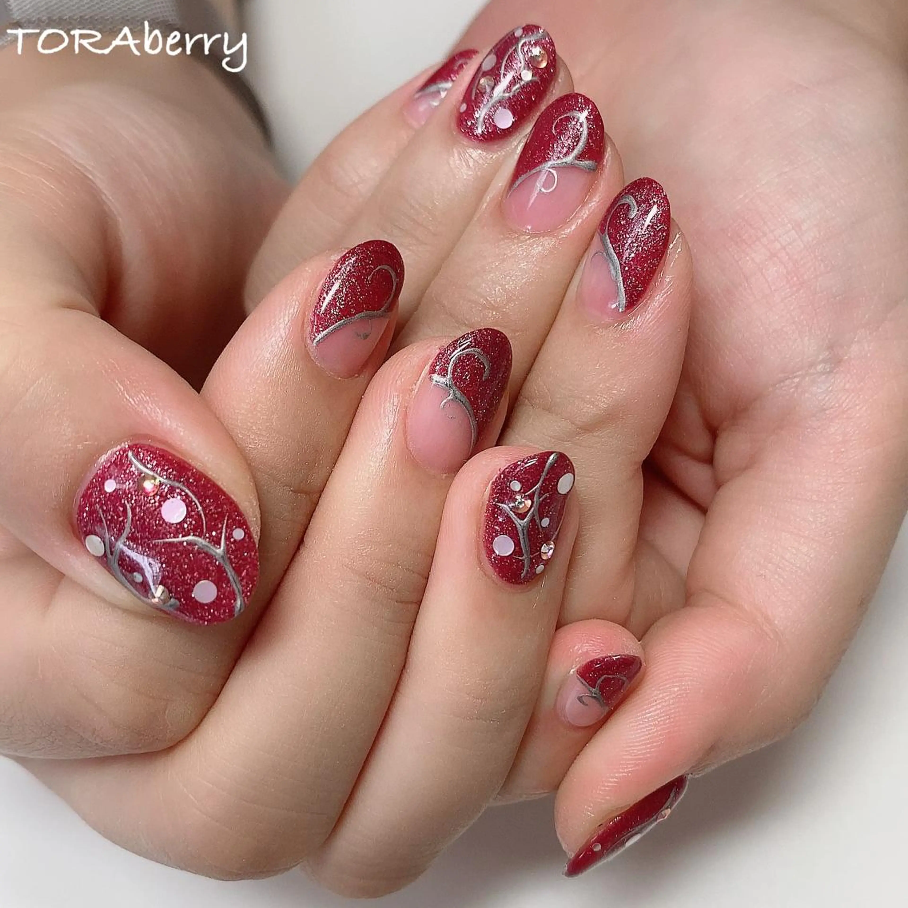 ネイル 冬ネイル クリスマス ハンドネイル ネイリスト なつみのネイルデザイン