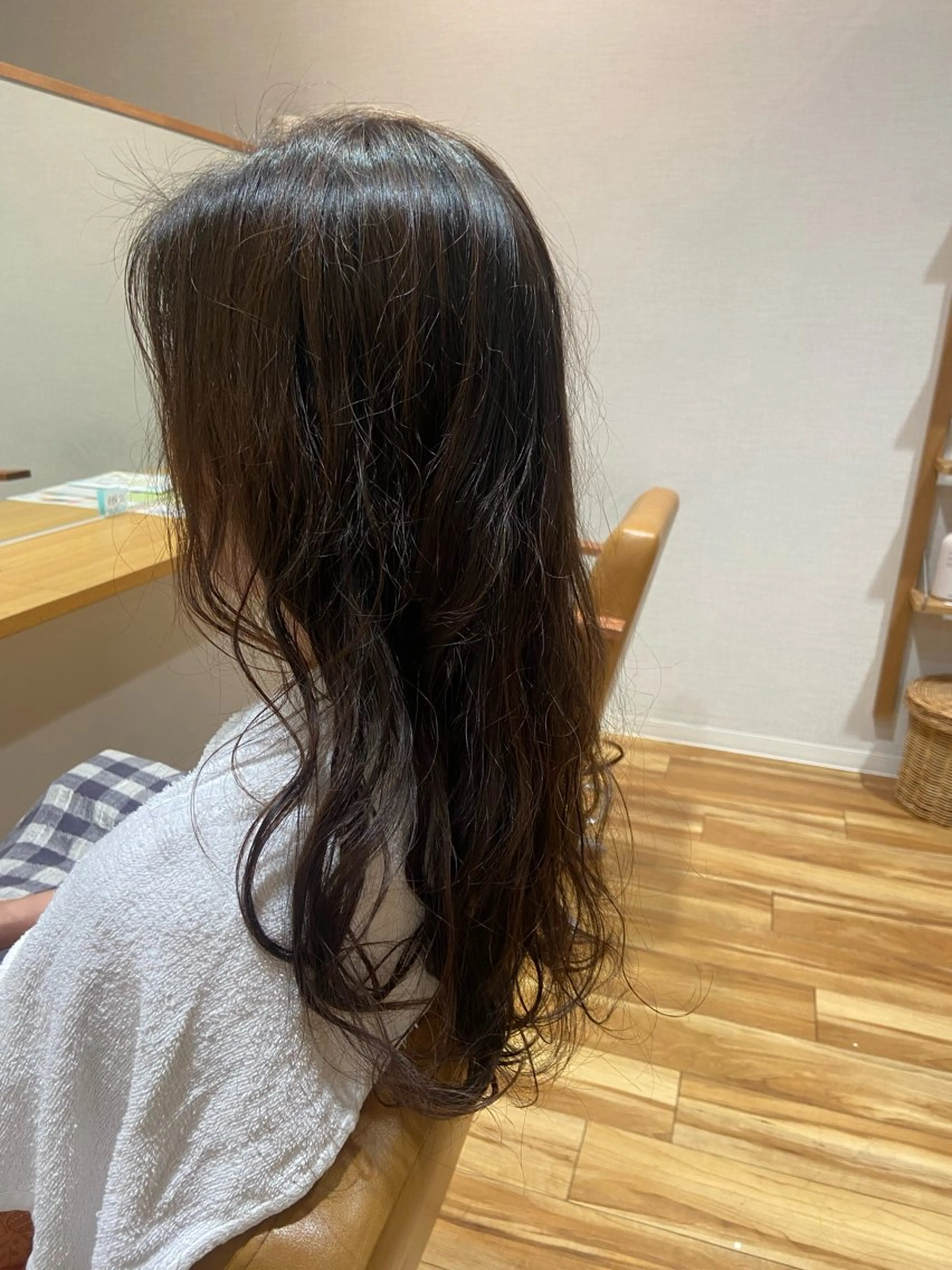 ロング 高松 莉璃のヘアスタイル