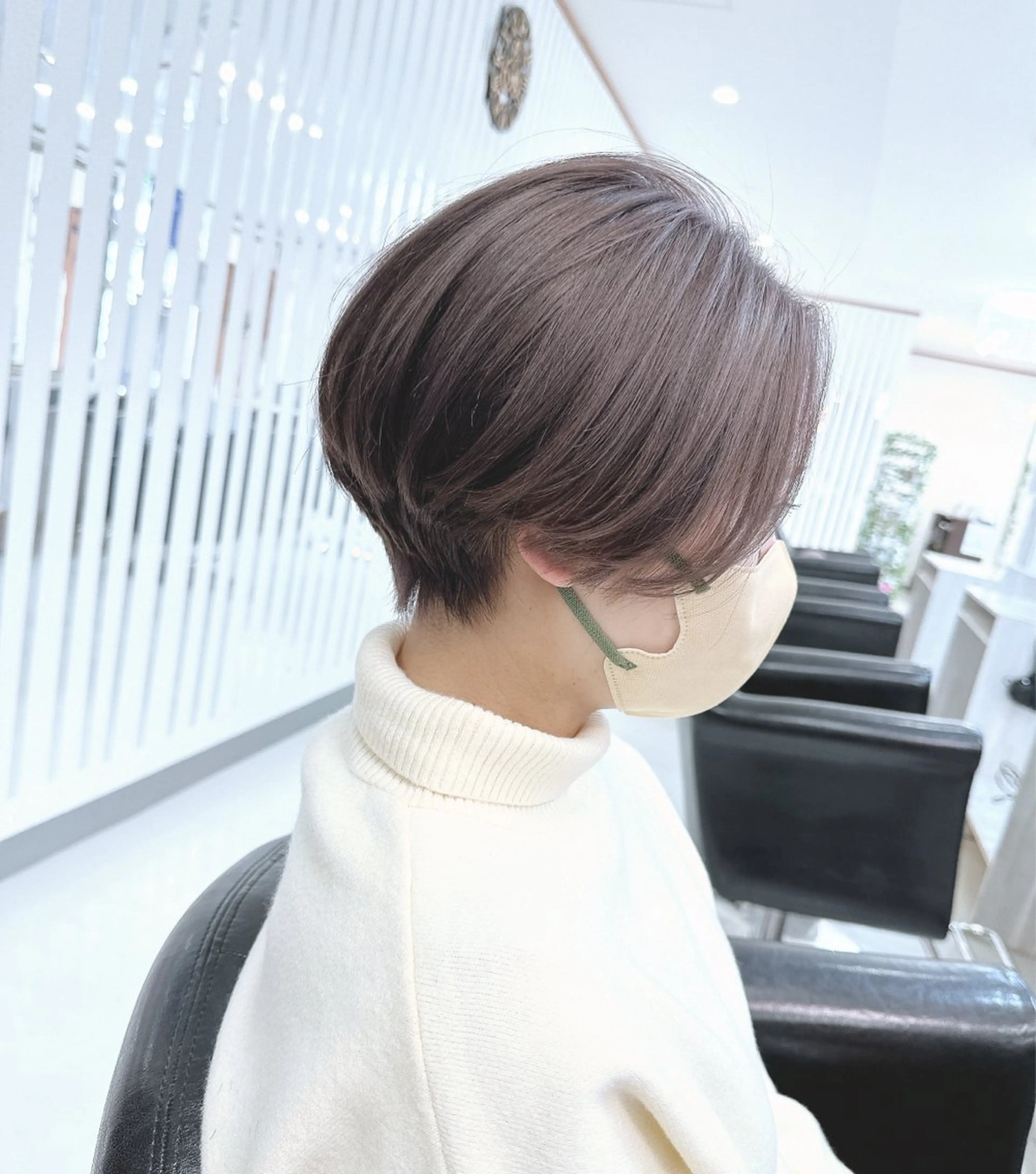 ショート カラー ハンサムショート ブリーチ デザインカラー ショートヘア カット トリートメント YURI ✨のヘアスタイル