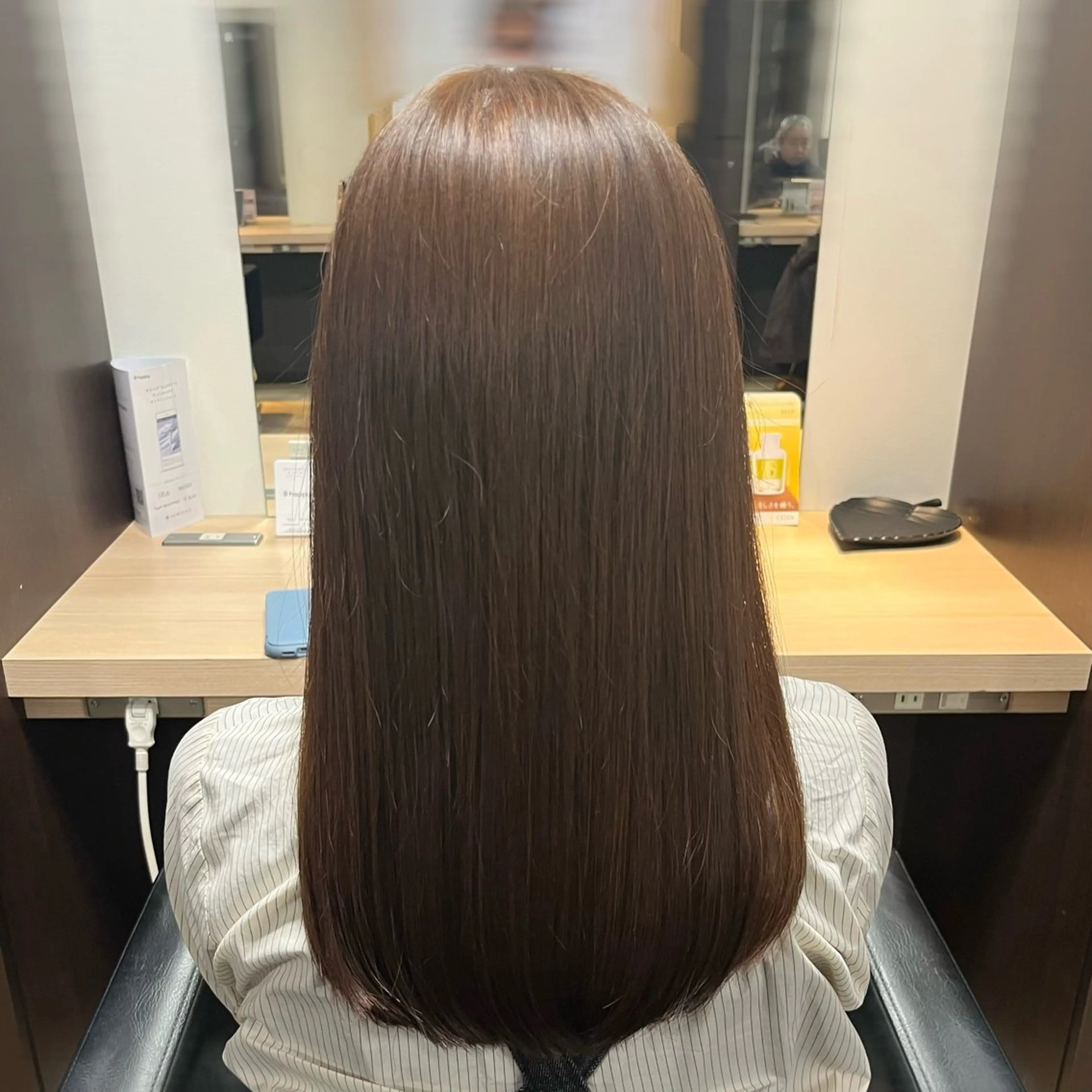 セミロング モデル募集中🌼 岩下陽万里のヘアスタイル