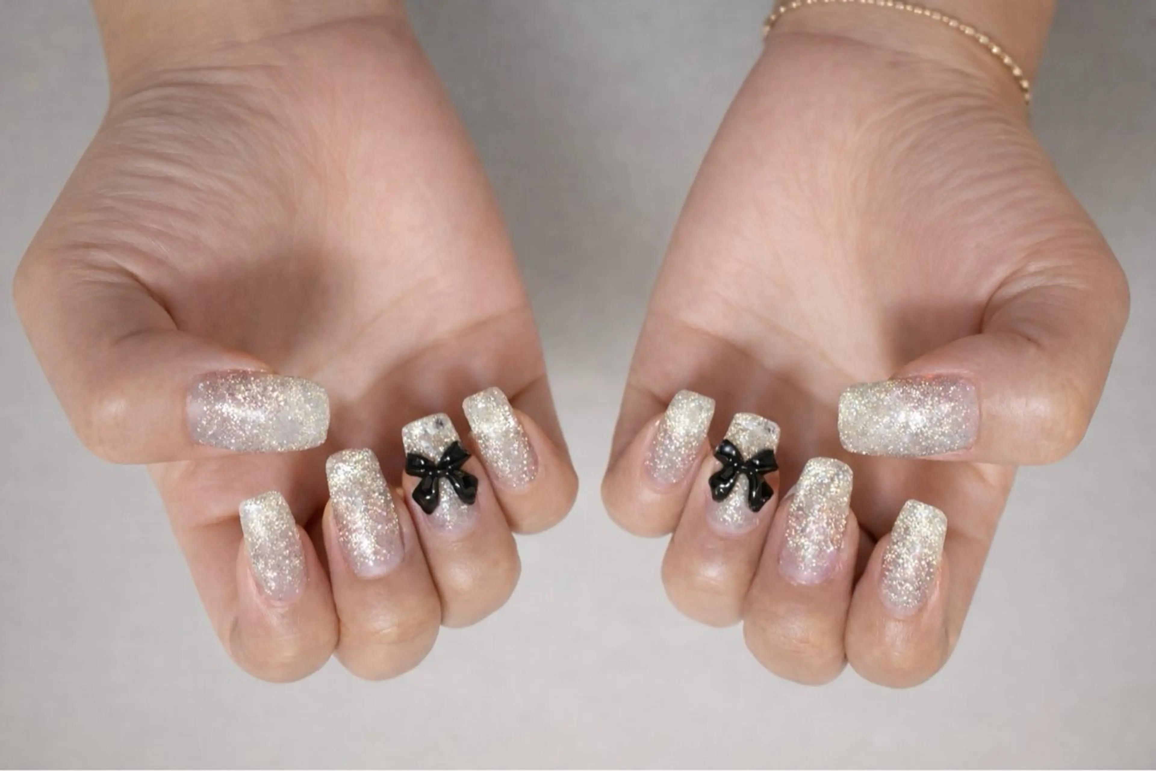 ネイル アートネイル リボン ハンドネイル AJ nailのネイルデザイン
