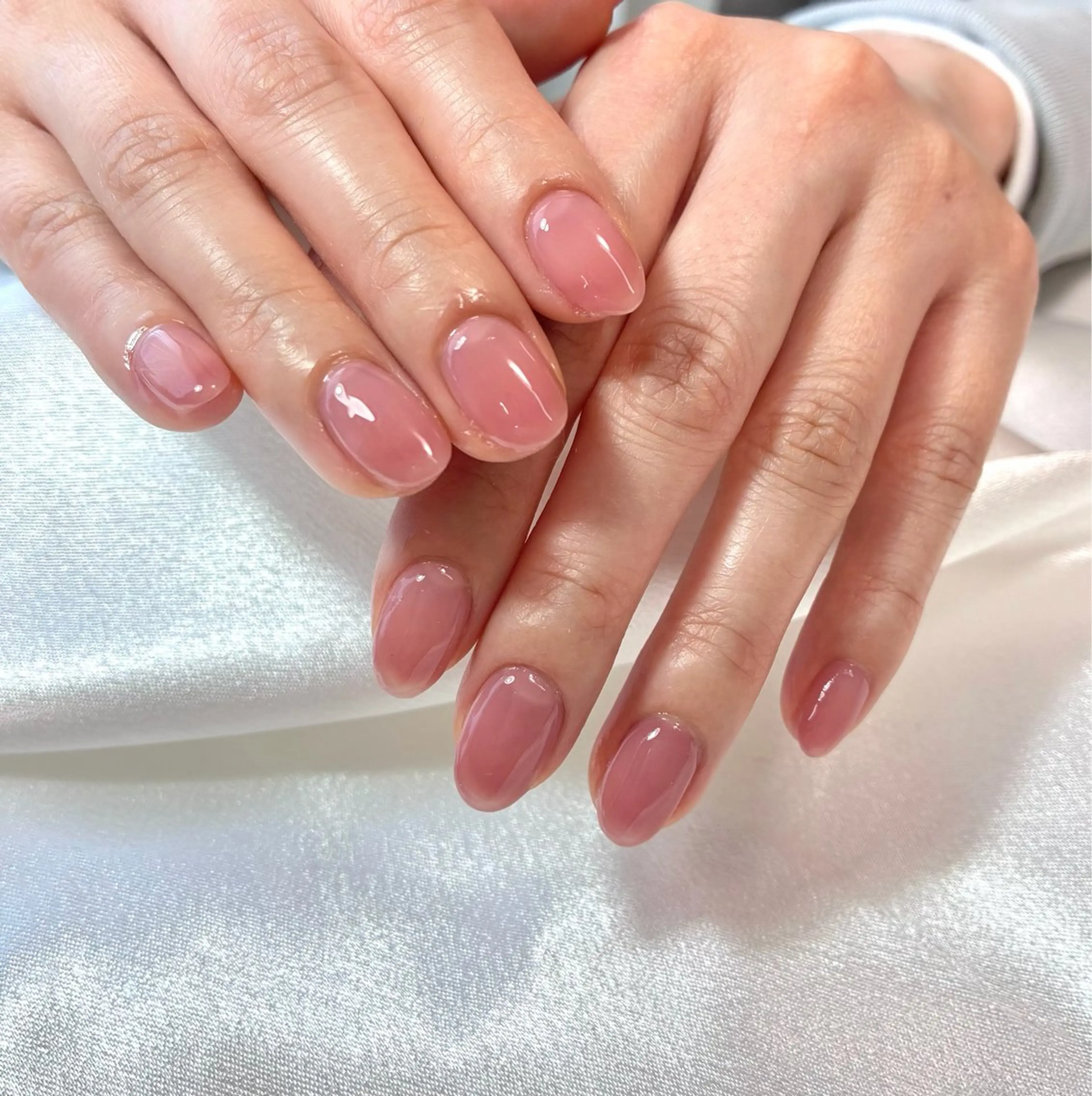 ネイル ピンク ハンドネイル 伊藤 菜緒のネイルデザイン