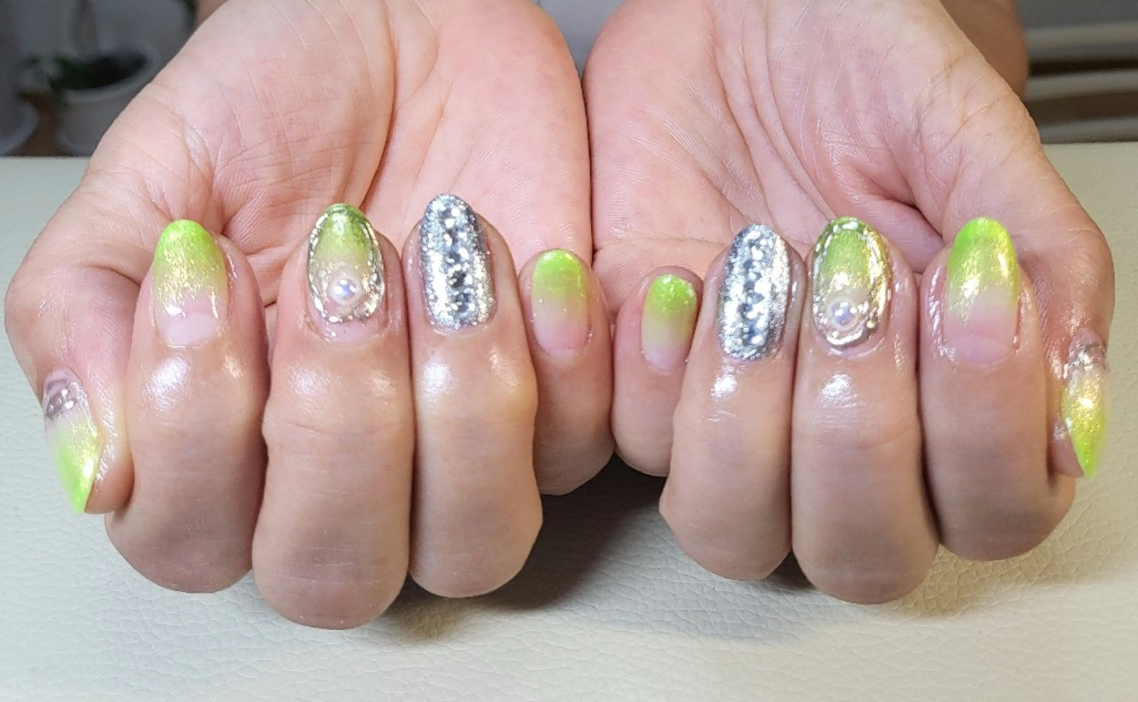 ネイル 林 延信(韓国)のネイルデザイン