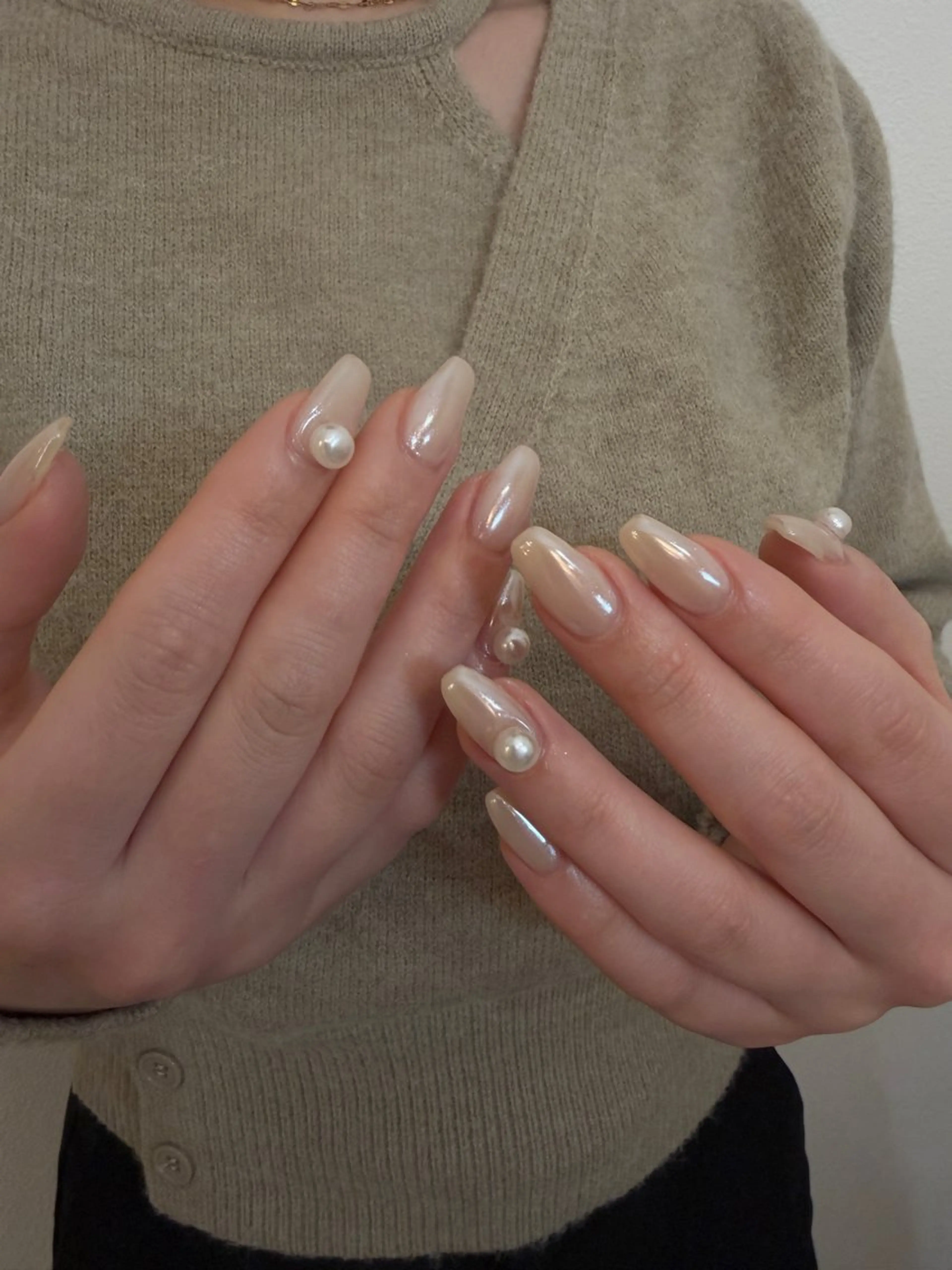 ネイル ハンドネイル anyora nail salon所属・大人ワンホン キラキラ/Ayanoのネイルデザイン