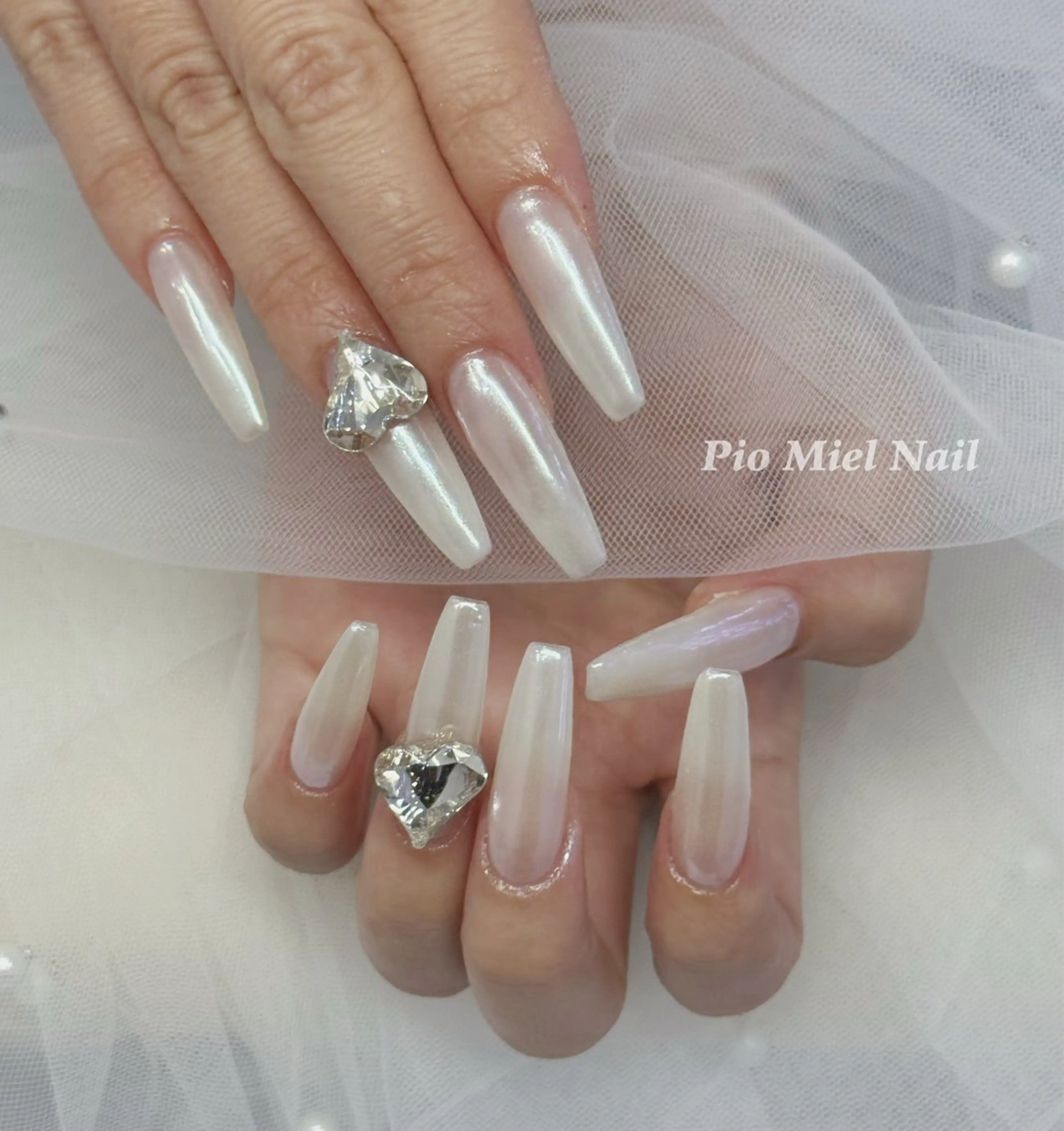 ネイル フレンチネイル 韓国ネイル マグネットネイル ニュアンスネイル ワンカラーネイル ハンドネイル ハンドケア Pio Mielのネイルデザイン