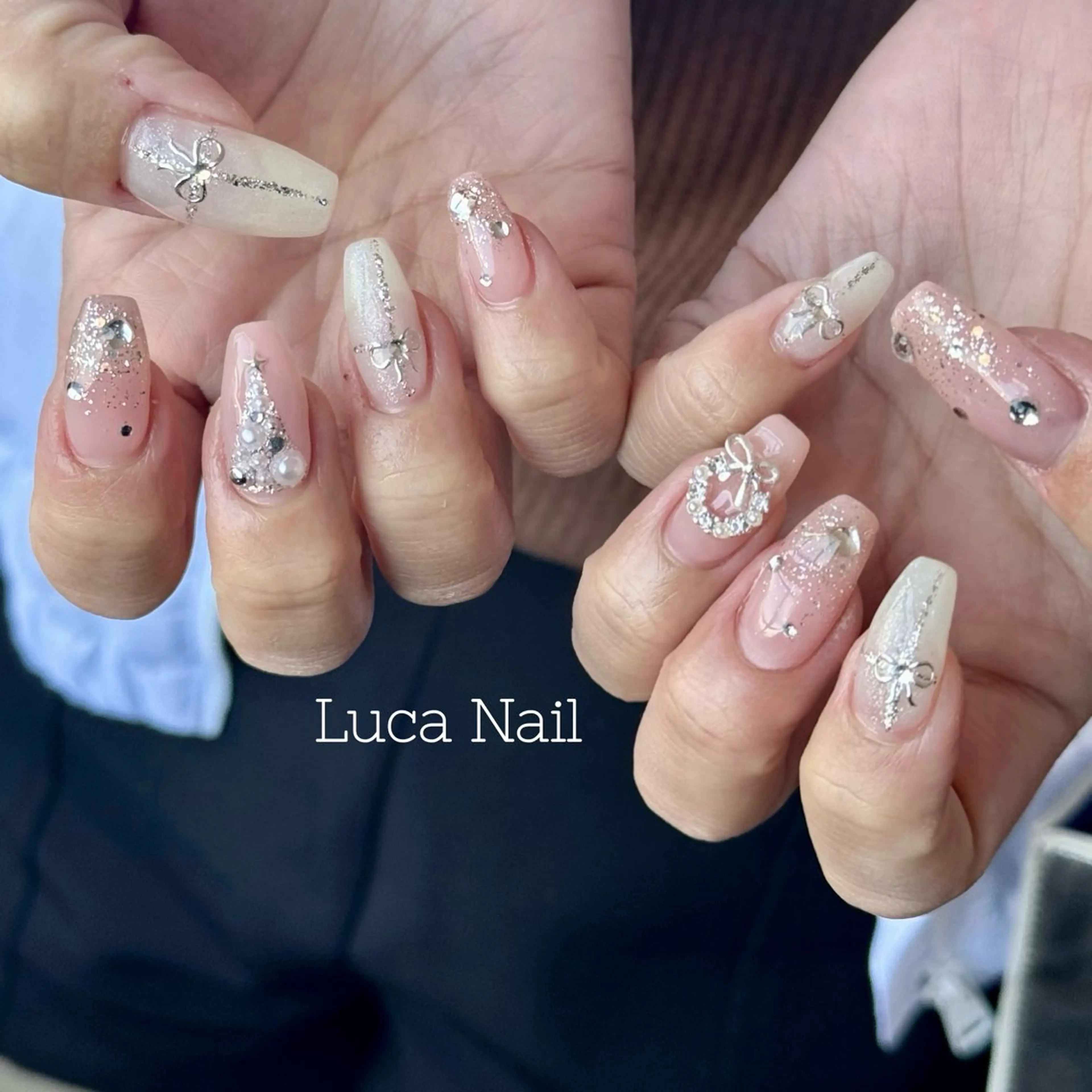 ネイル 冬ネイル クリスマス ハンドネイル ハンドケア Luca Nail所属・Luca Nail 🌼yu-kaのネイルデザイン