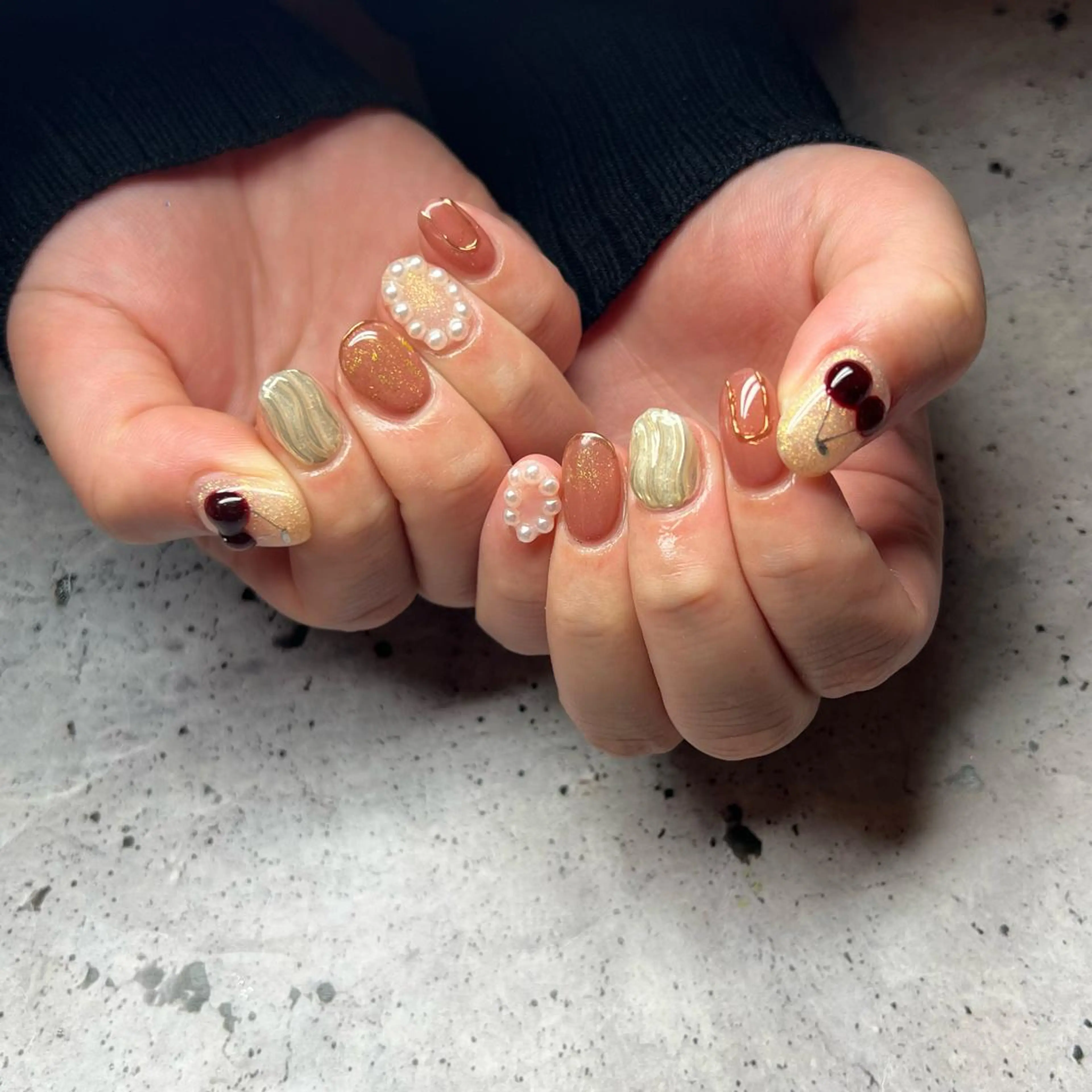 ネイル ハンドネイル 𝐫𝐚𝐢 𝐧𝐚𝐢𝐥のネイルデザイン