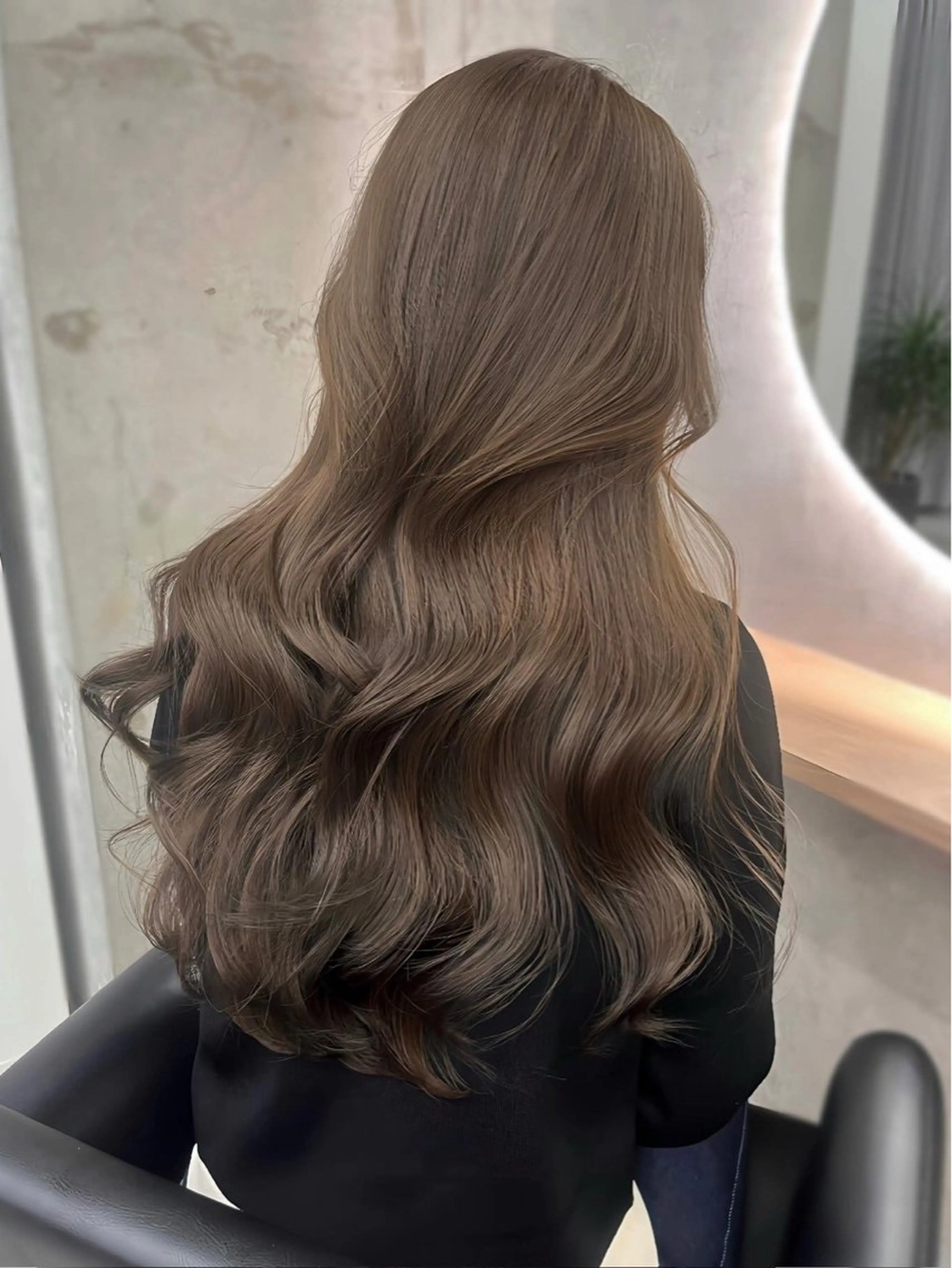 カラー 重村 星七のヘアスタイル