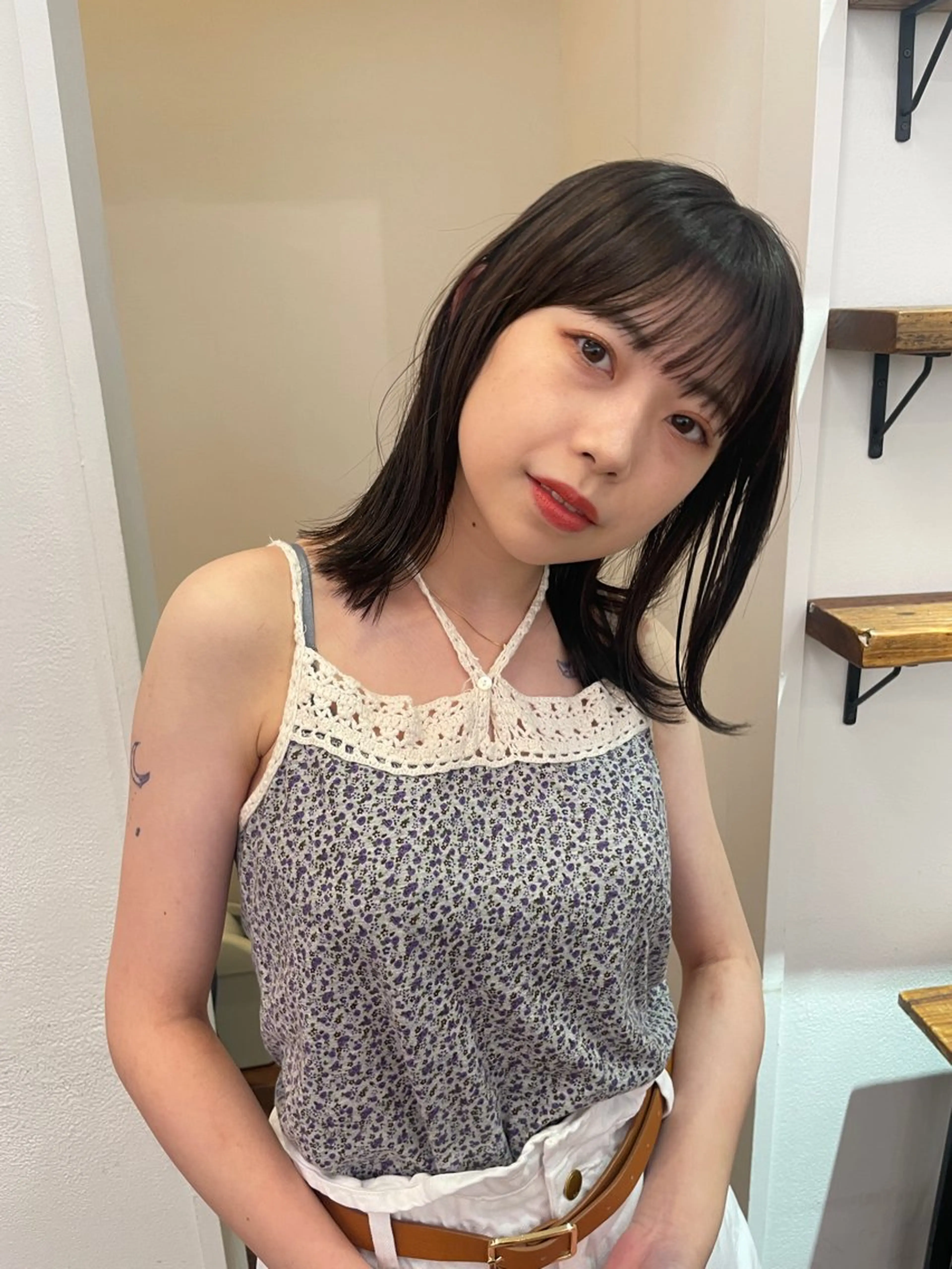 ミディアム カラー 透明感カラー オレンジ 抜け感ボブ×パーマ ｜kazaneのヘアスタイル