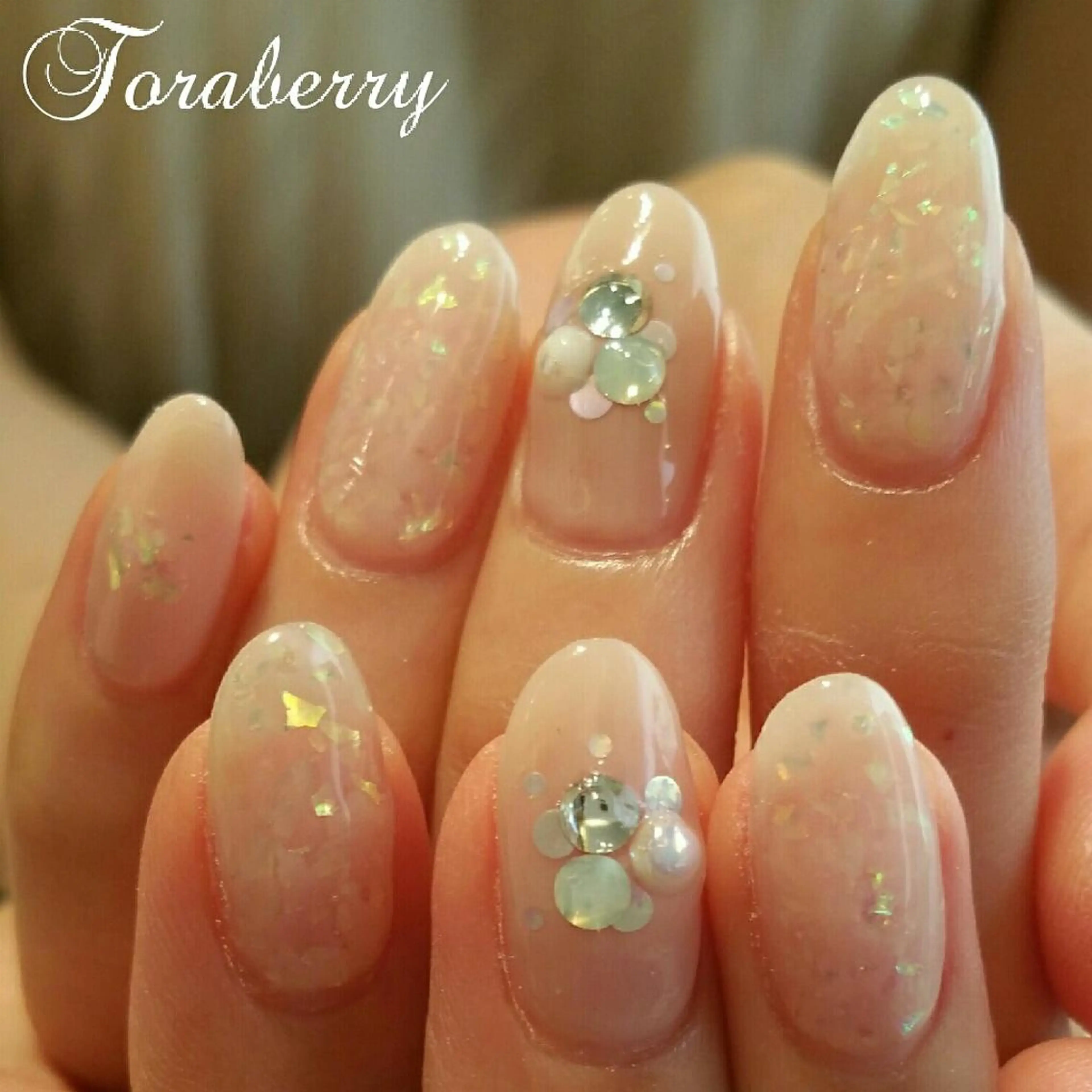 ネイル キラキラネイル ワンカラーネイル ネイリスト なつみのネイルデザイン