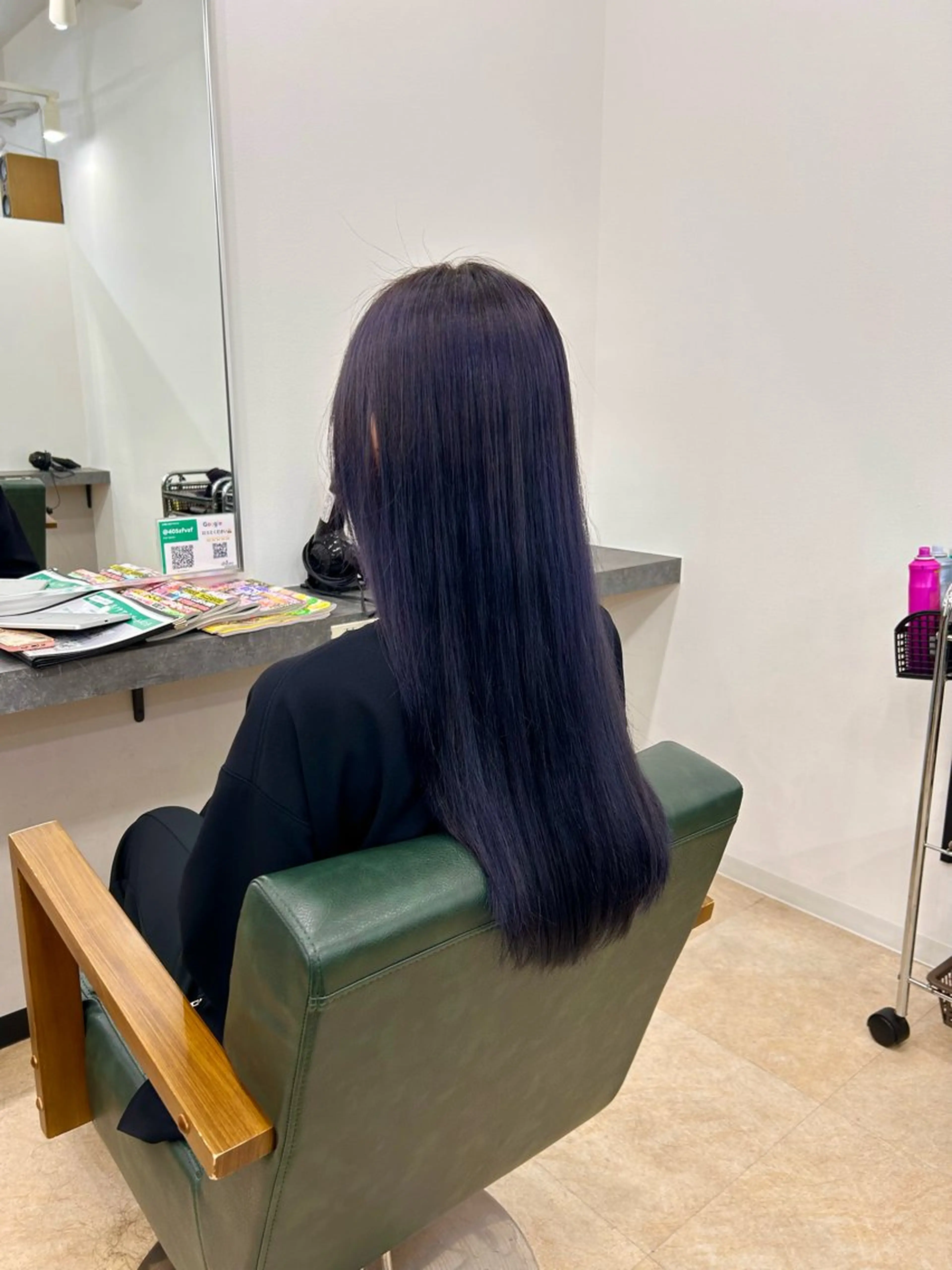 ロング カラー パープルカラー ヘアカラー 山本 あやめ子のヘアスタイル