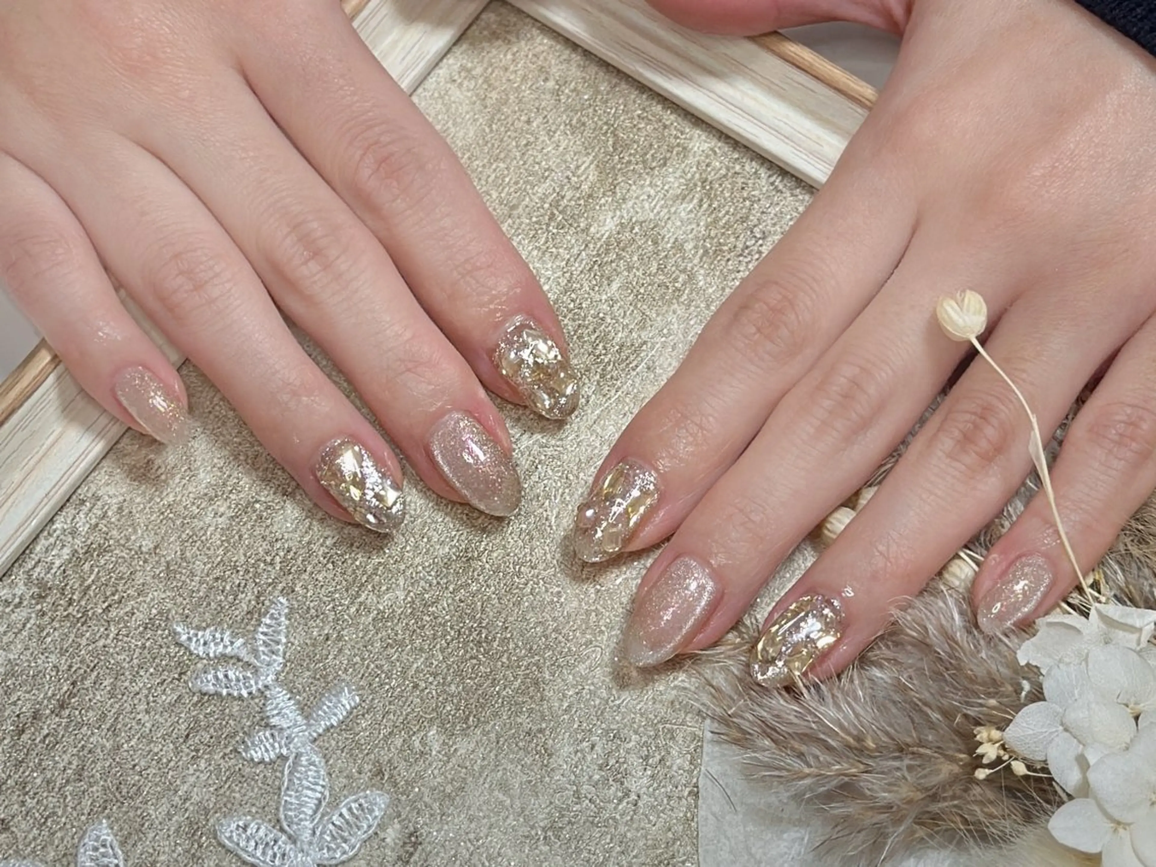 ネイル アートネイル オーロラネイル チークネイル フレンチネイル ガラスフレンチ ハンドネイル 🎀YooLi Nail salonのネイルデザイン