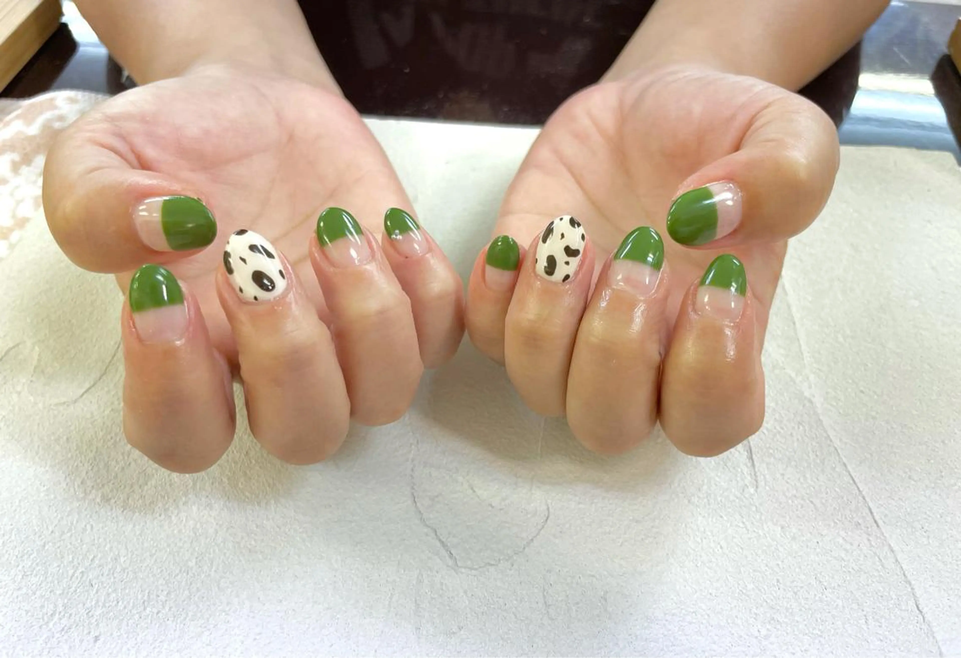 ネイル 岩松 沙耶のネイルデザイン