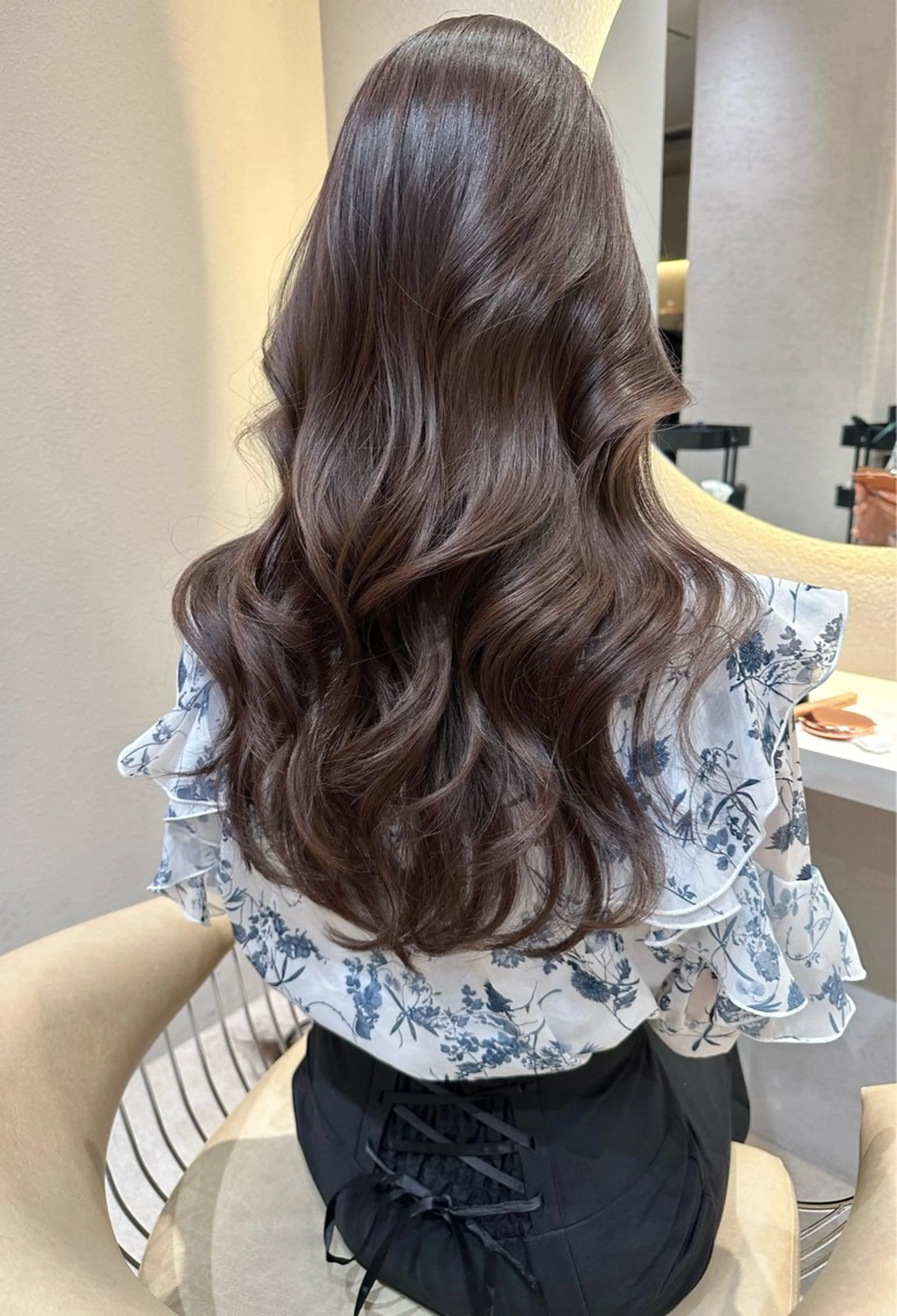 カラー ヘアカラー トリートメント ❤️ブリーチなし💚 ダブルカラー平野実花のヘアスタイル