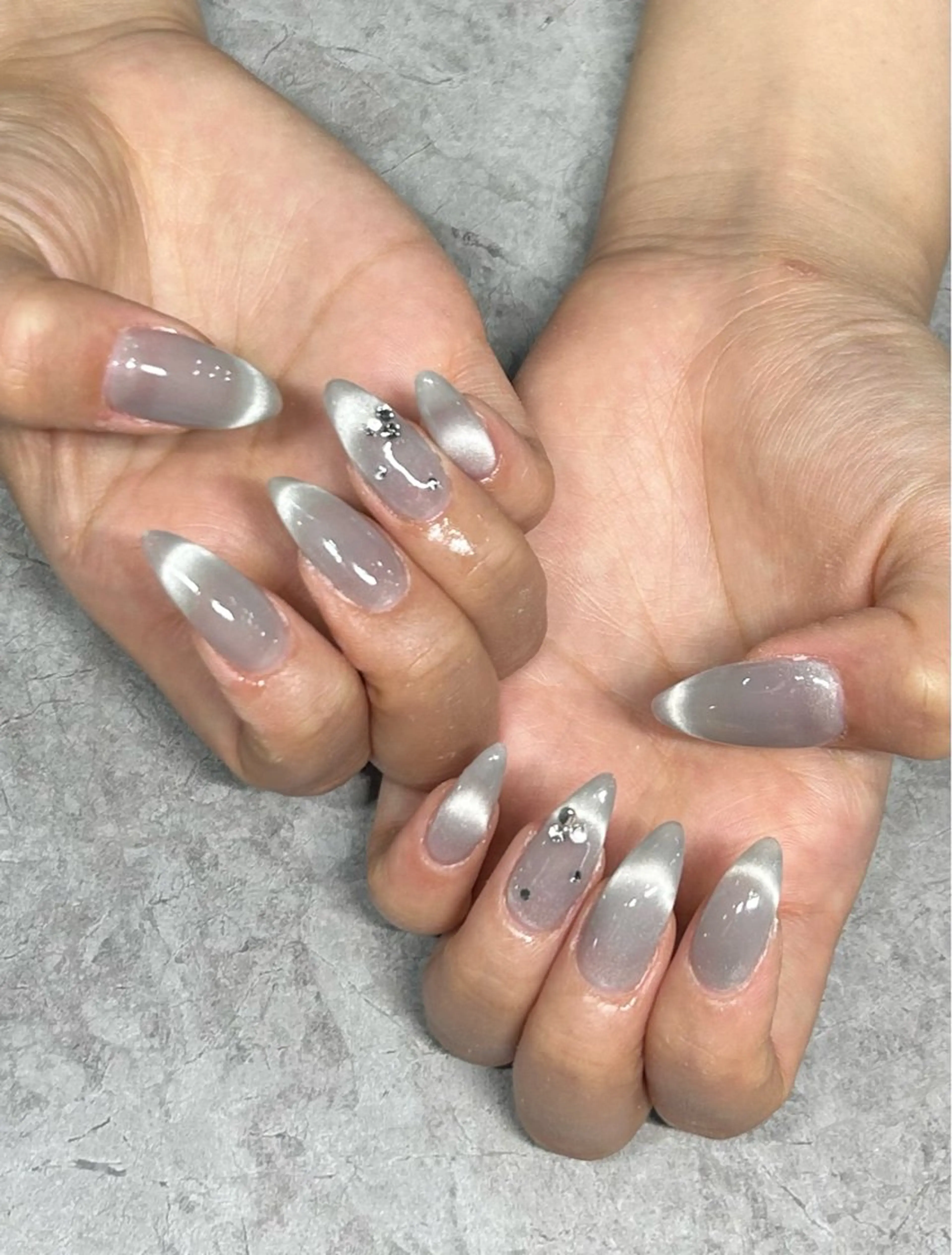 ネイル ハンドネイル IROHA NAIL 愛音のネイルデザイン
