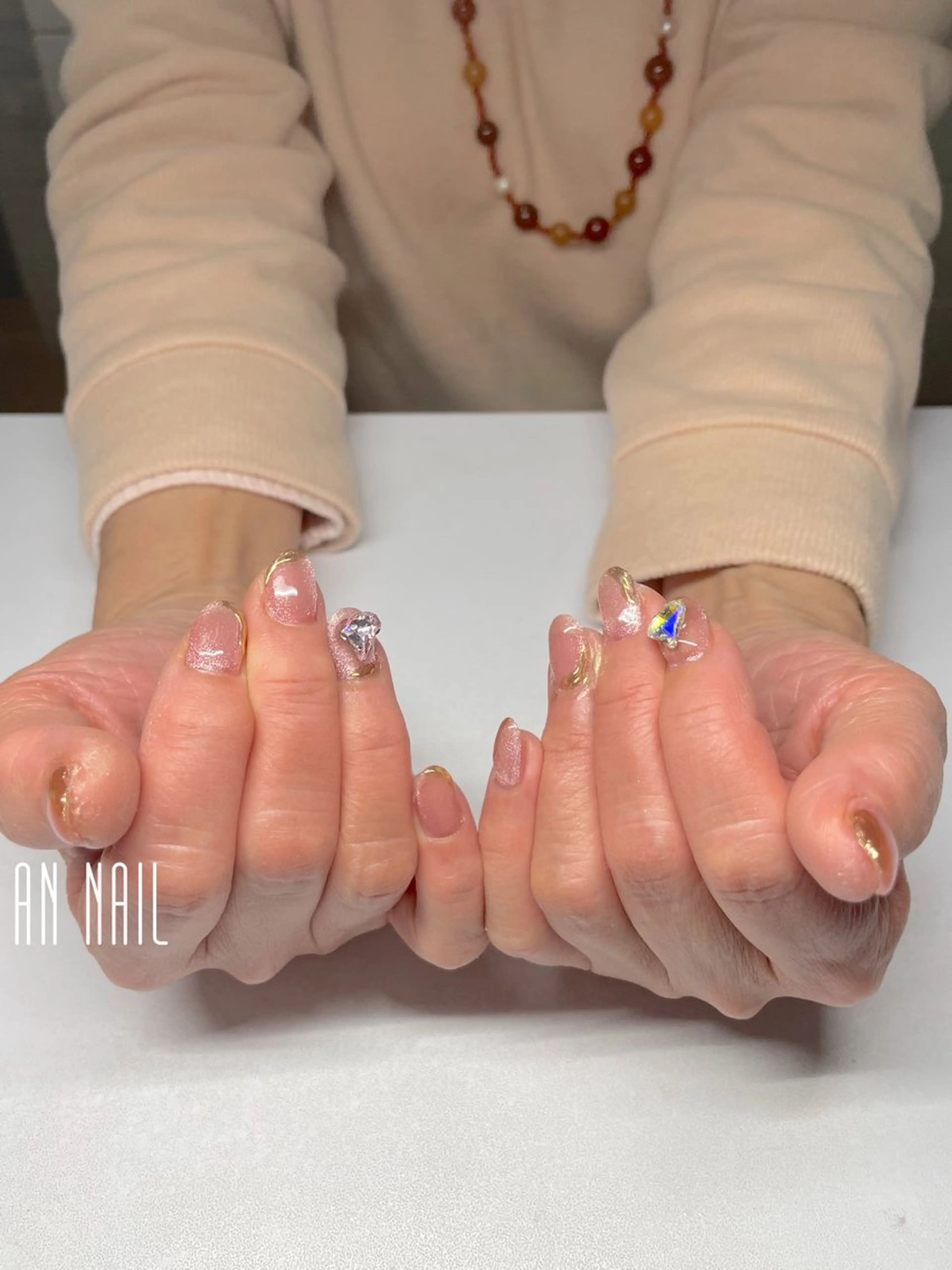 ネイル マグネットネイル ミラーネイル AN Nailのネイルデザイン