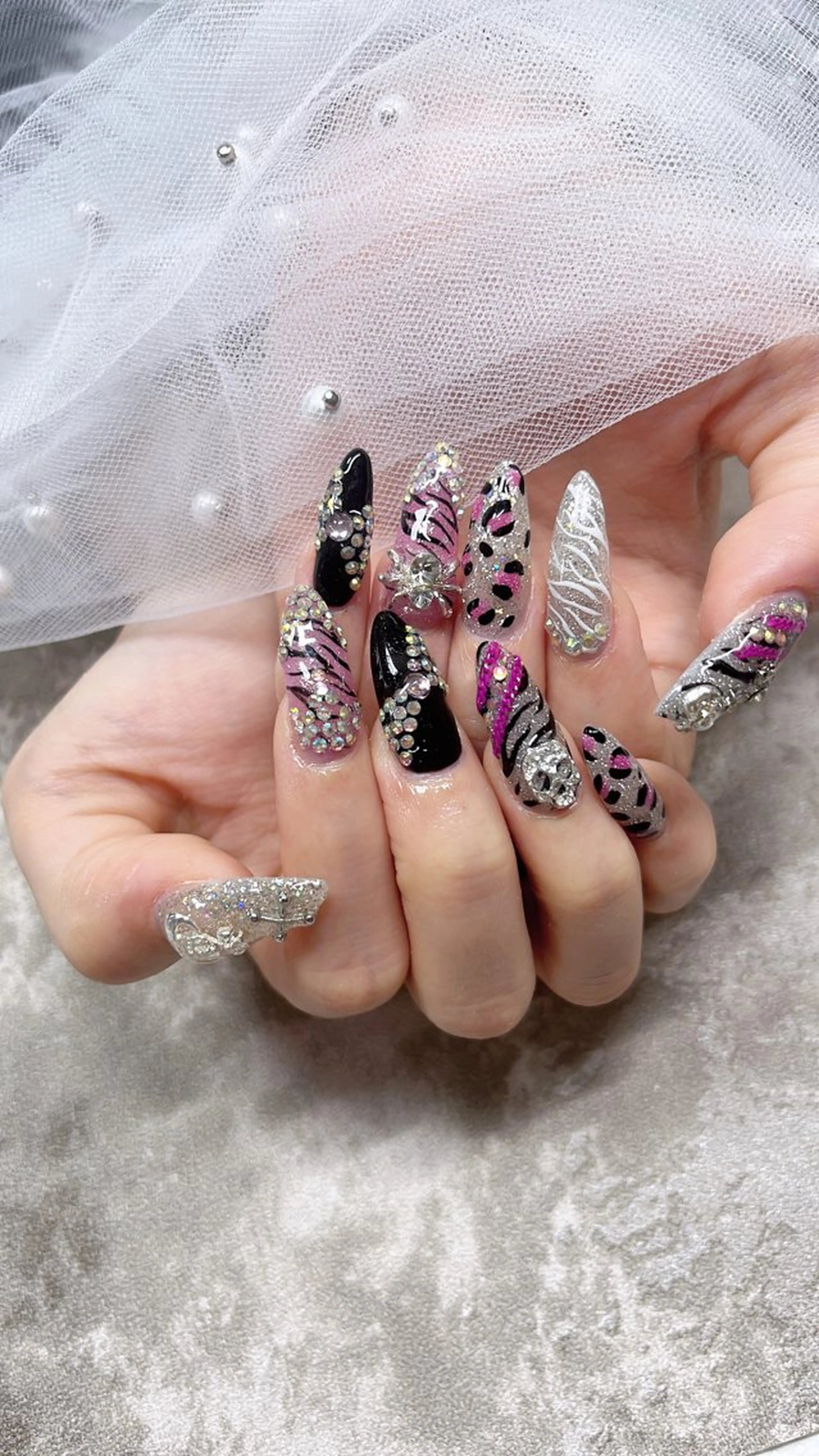 ネイル ハンドネイル ハンドケア COCO ネイルのネイルデザイン