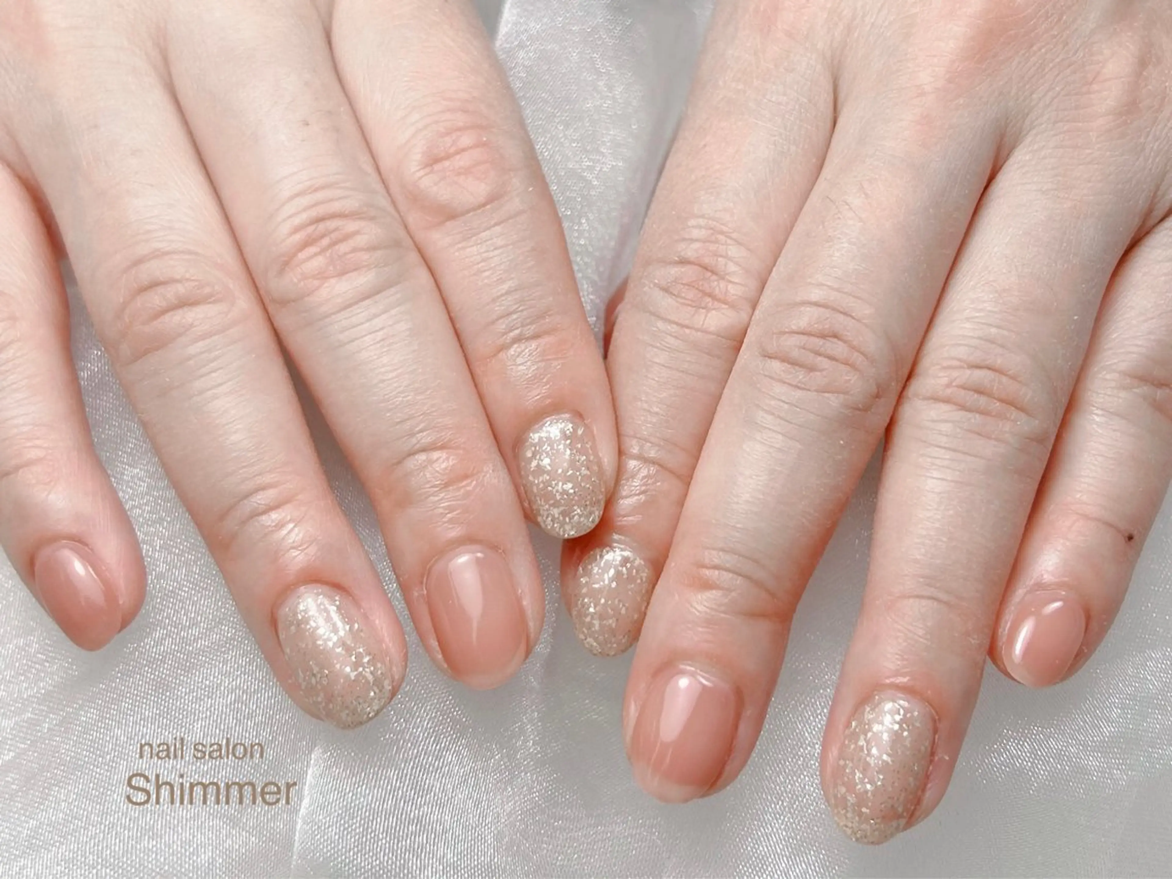 ネイル Shimmer Risaのネイルデザイン