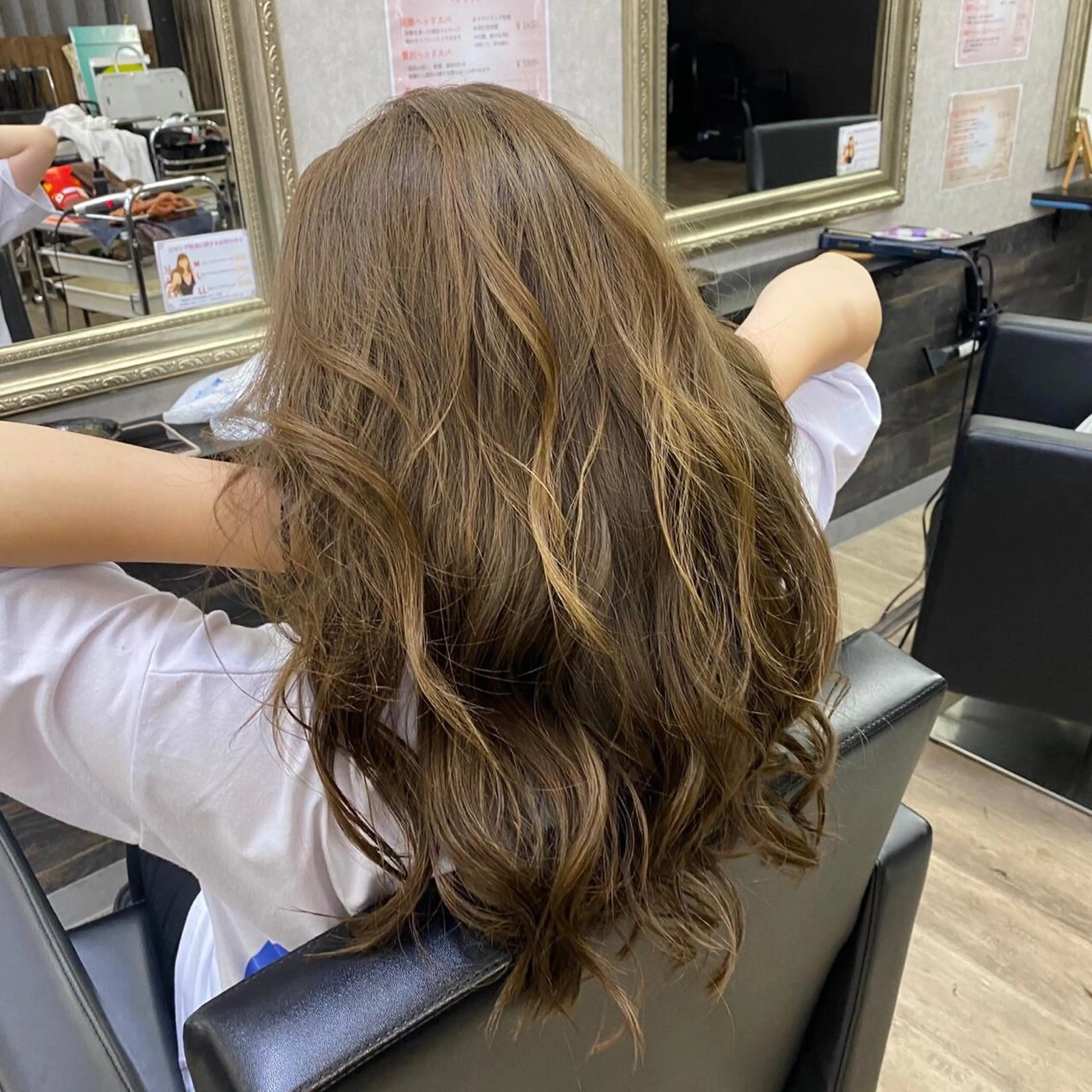 ロング カラー N-plants 楓のヘアスタイル