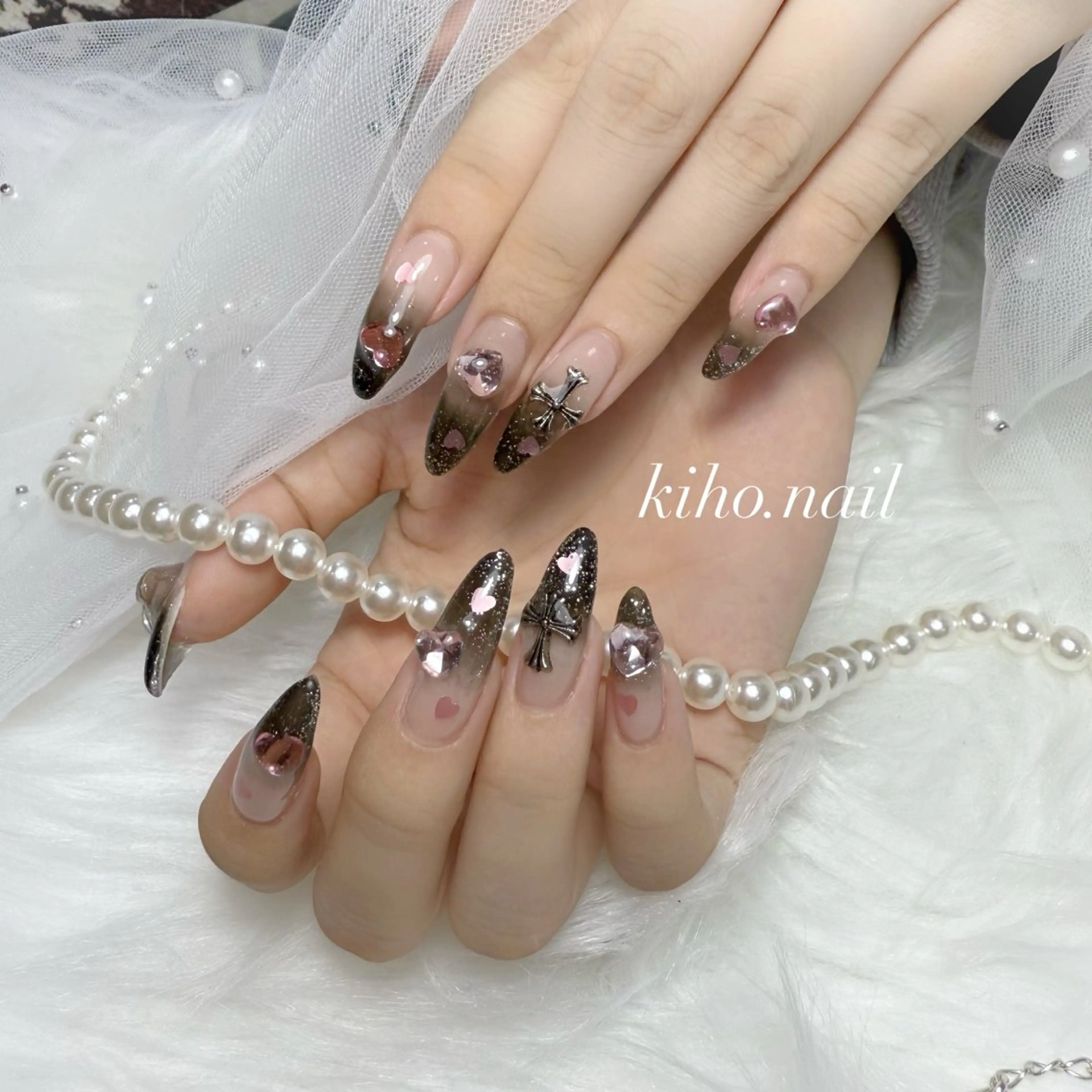 ネイル ハンドネイル KIHO 【週一深夜ネイル】のネイルデザイン