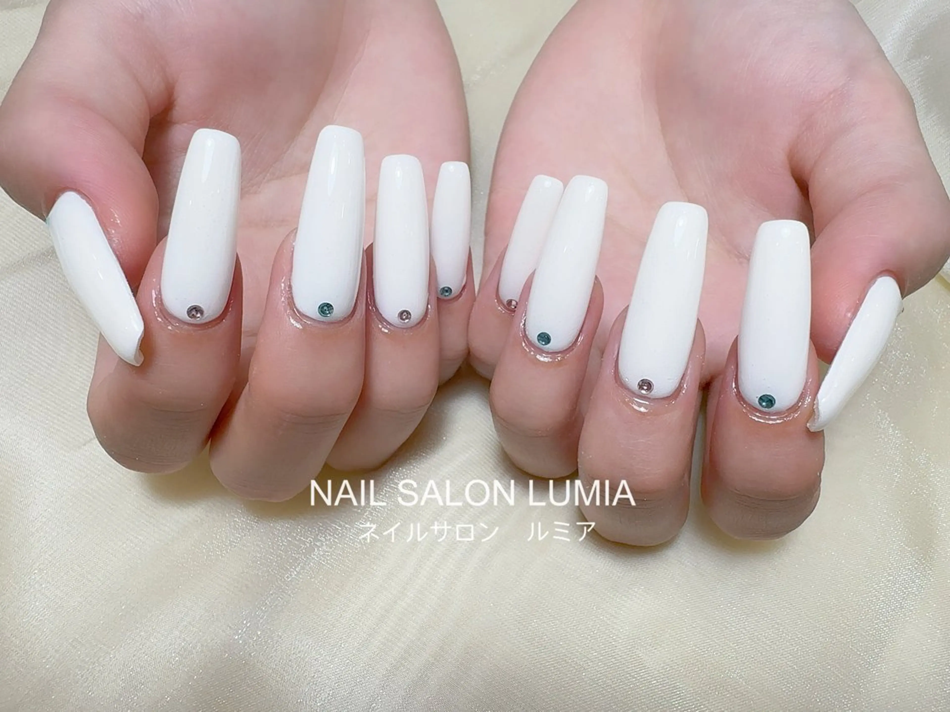 ネイル ハンドネイル ネイルサロン ルミア Lumia 店長のネイルデザイン