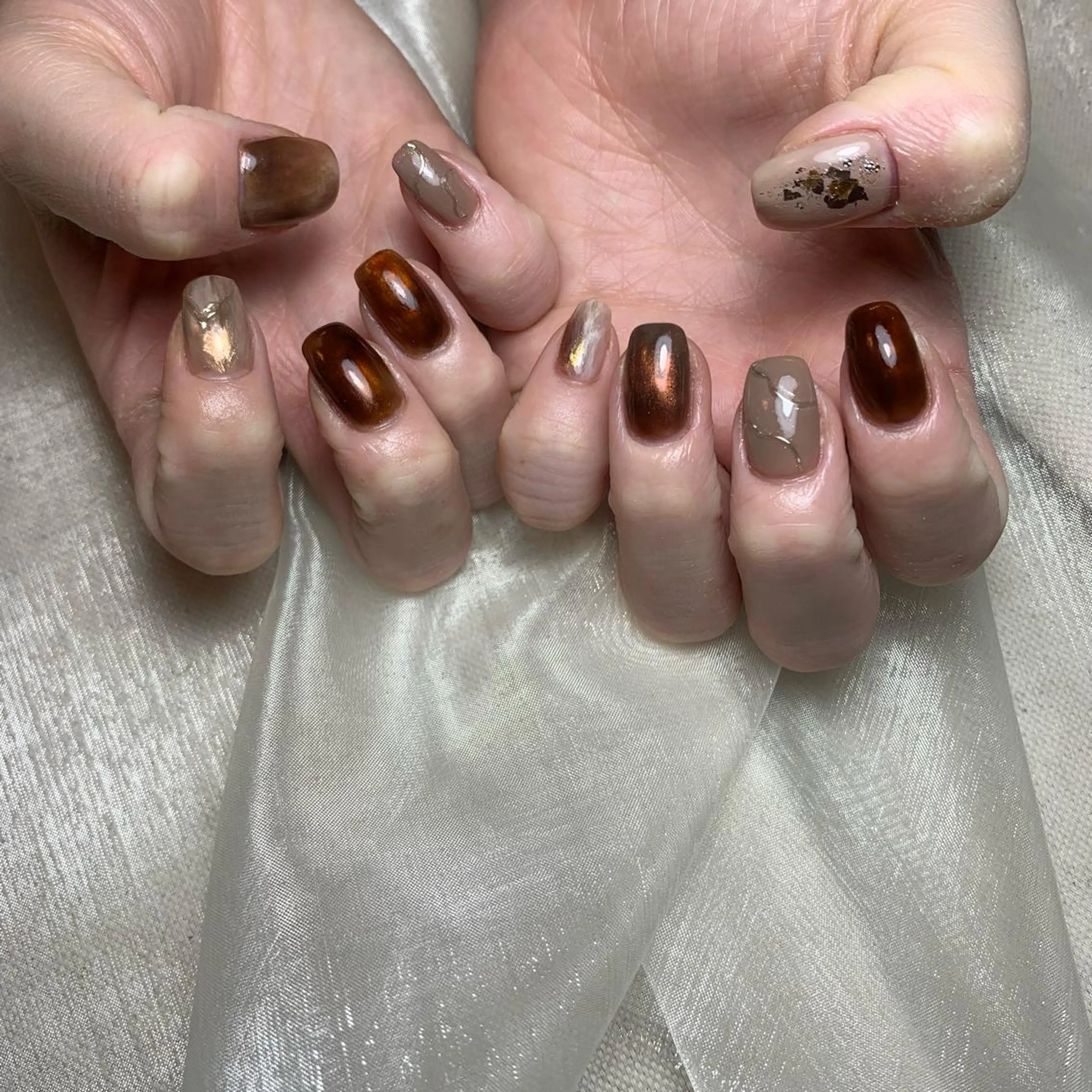 ネイル ハンドネイル repos~ルポ~所属・里見 麗のネイルデザイン