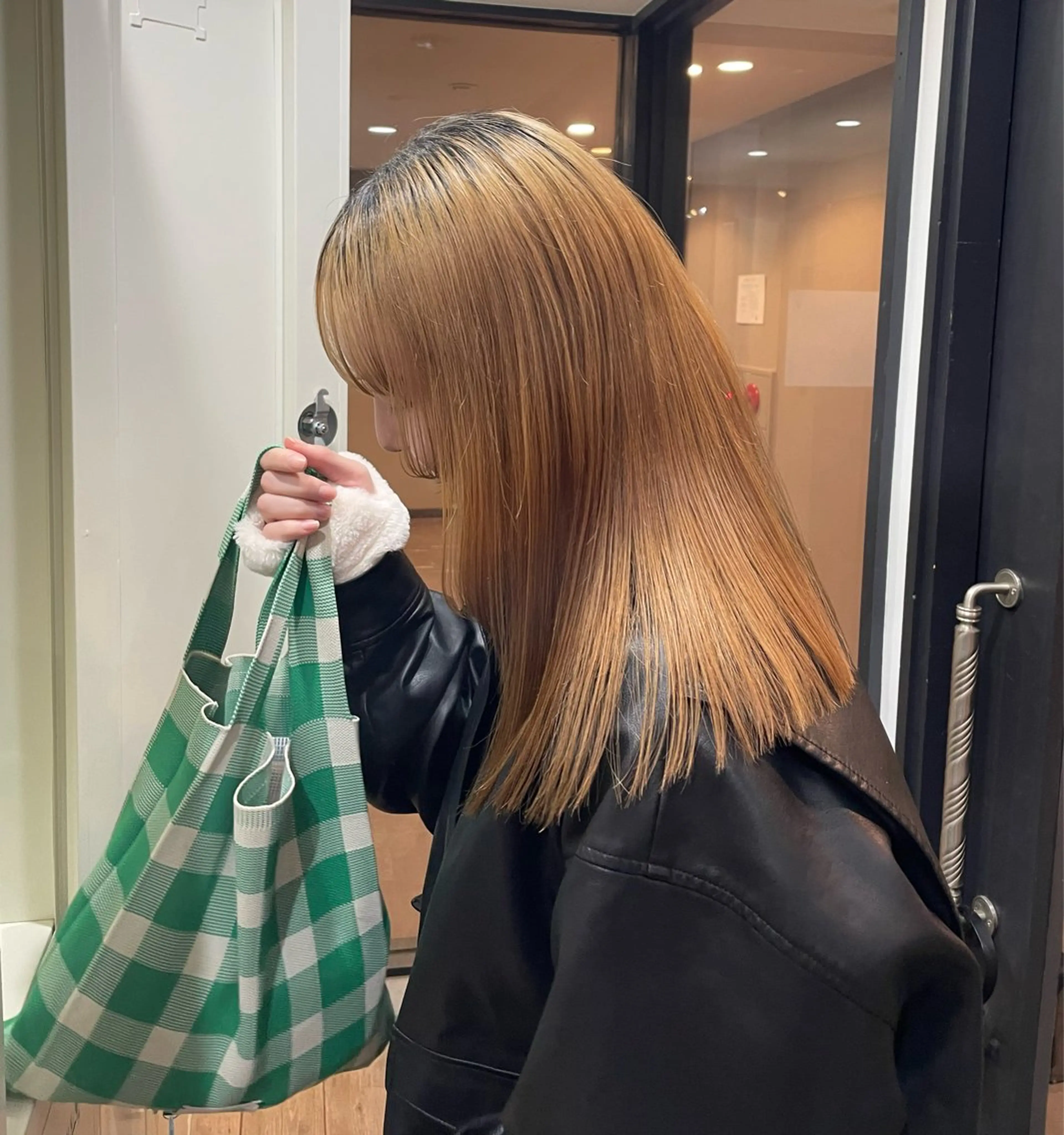 ミディアム カラー パーマ ヘアアレンジ ERINA/レイヤー /梅田のヘアスタイル