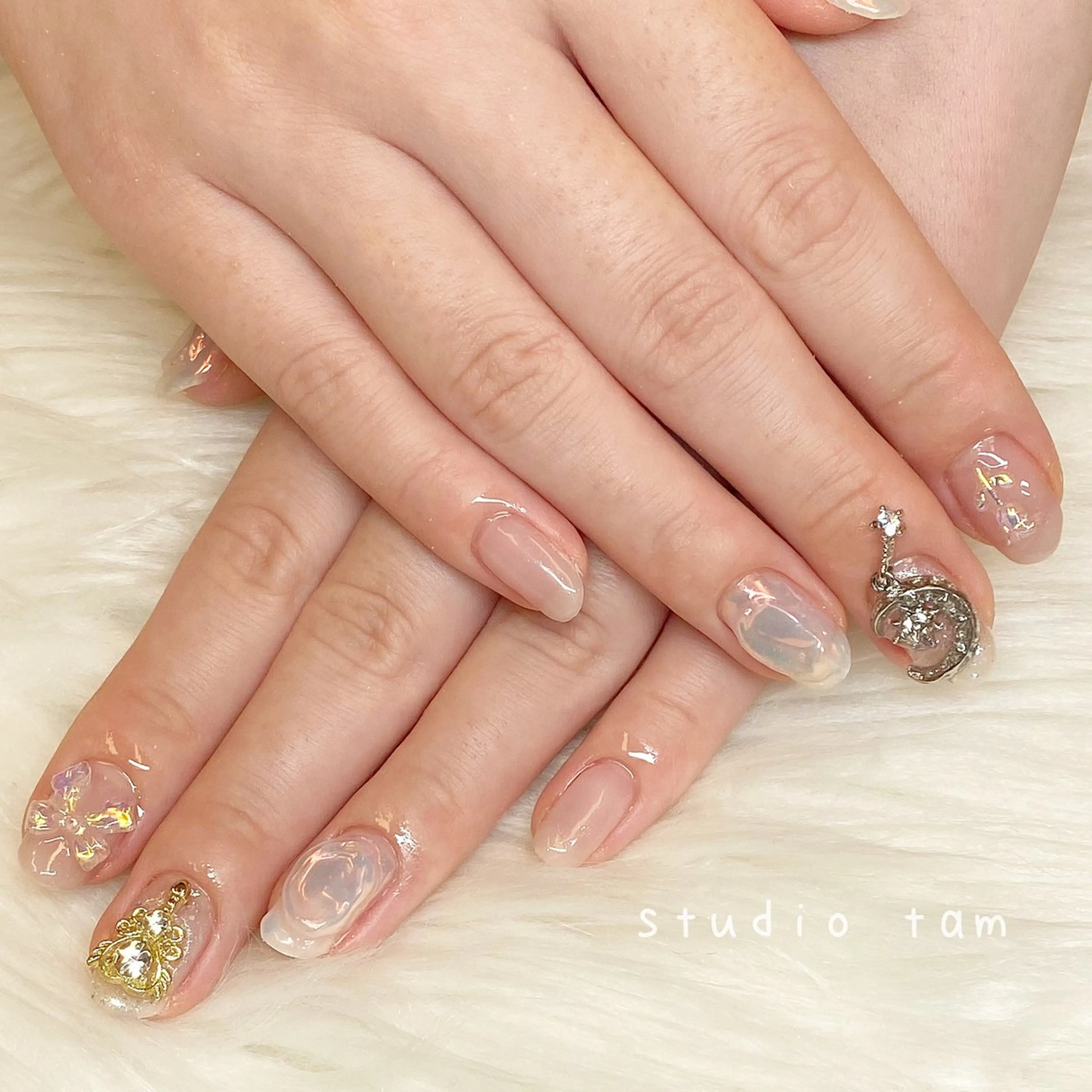 ネイル チークネイル フレンチネイル キラキラネイル 韓国ネイル マグネットネイル studio tam 髙橋彩夏のネイルデザイン