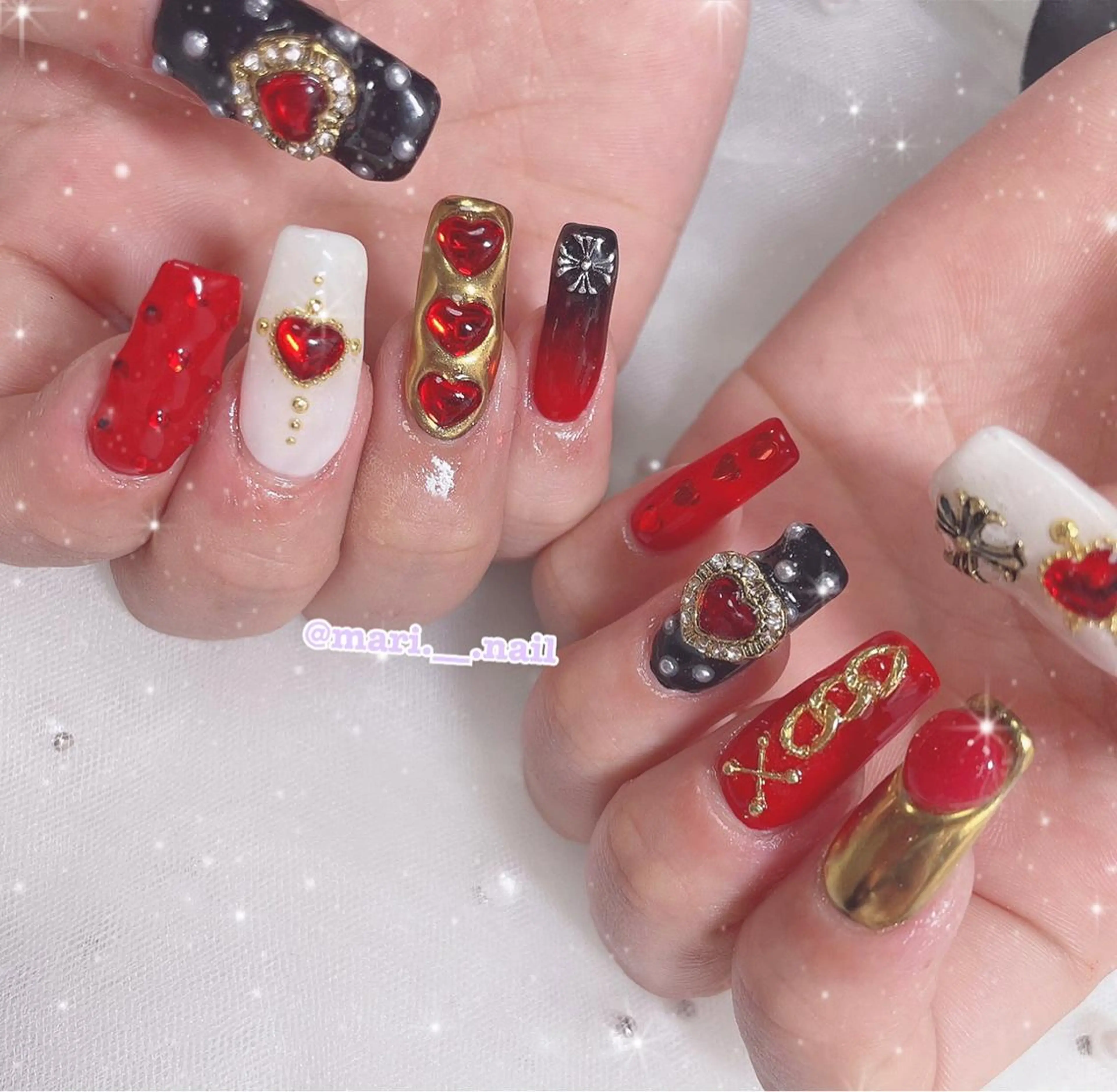 ネイル 🎀 Mayu 🎀痛ネイルのネイルデザイン